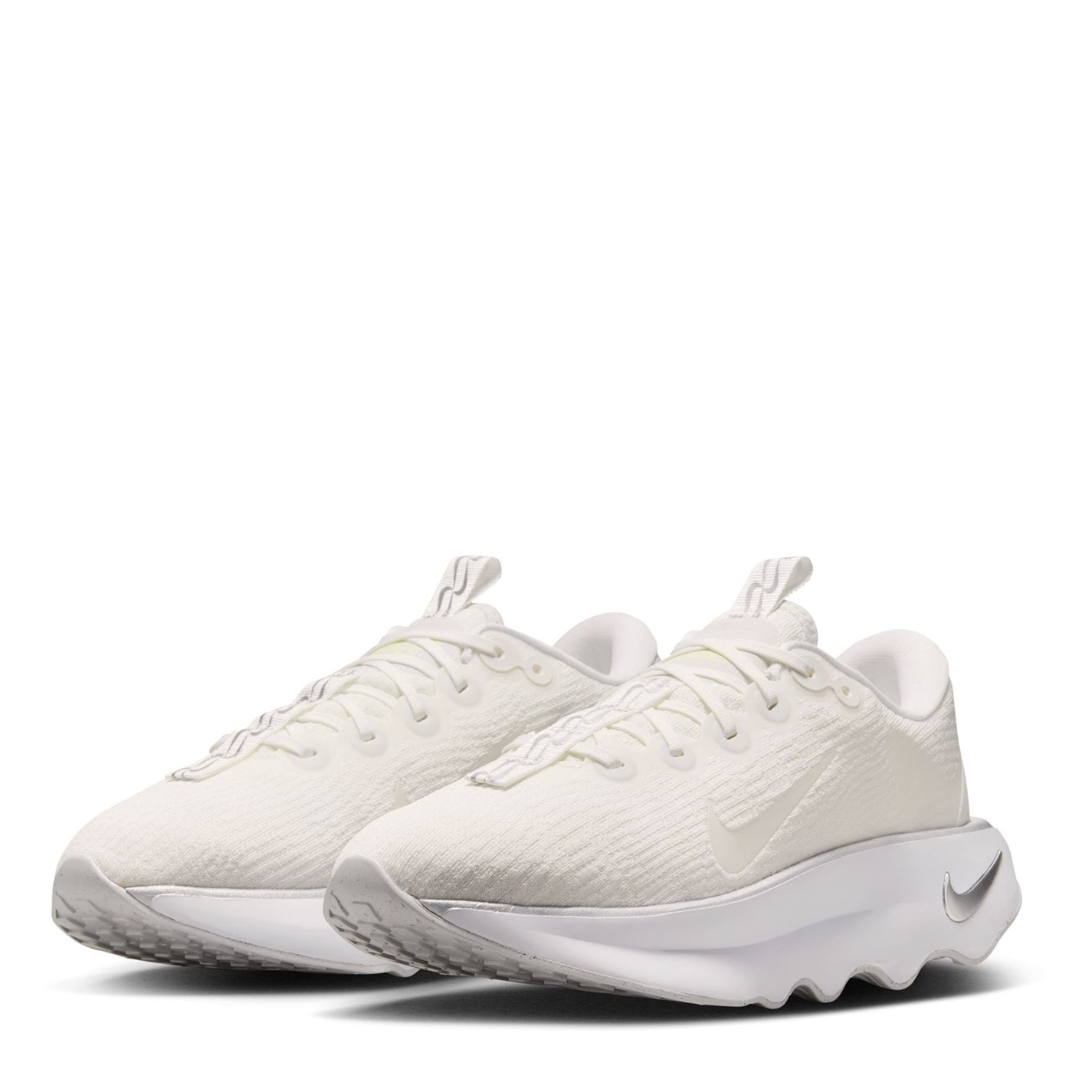 Nike Motiva Women's Walking Shoes - 4