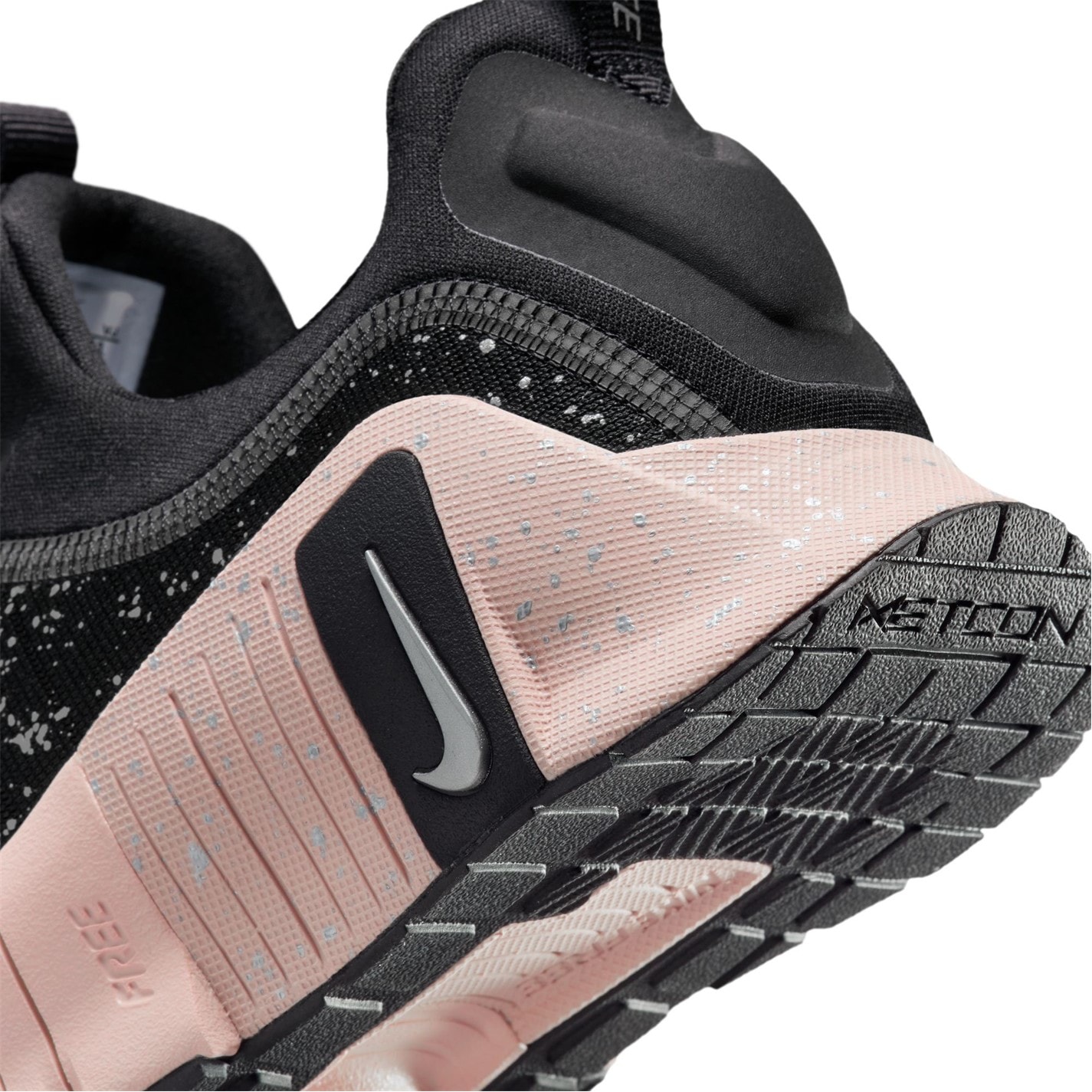 Nike Free Metcon 6 Womens Workout Shoes - 8