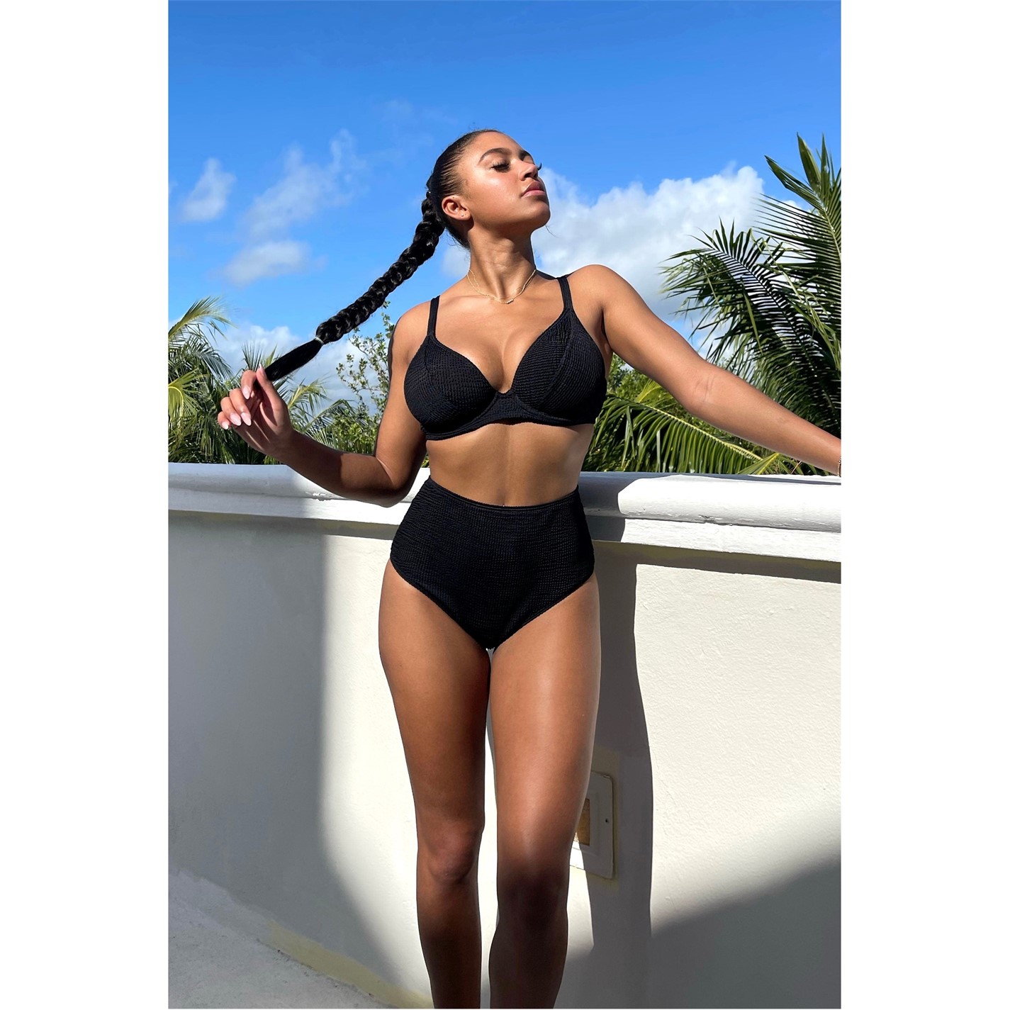 Wolf and Whistle Black Textured Wired Plunge Bikini Top - 6