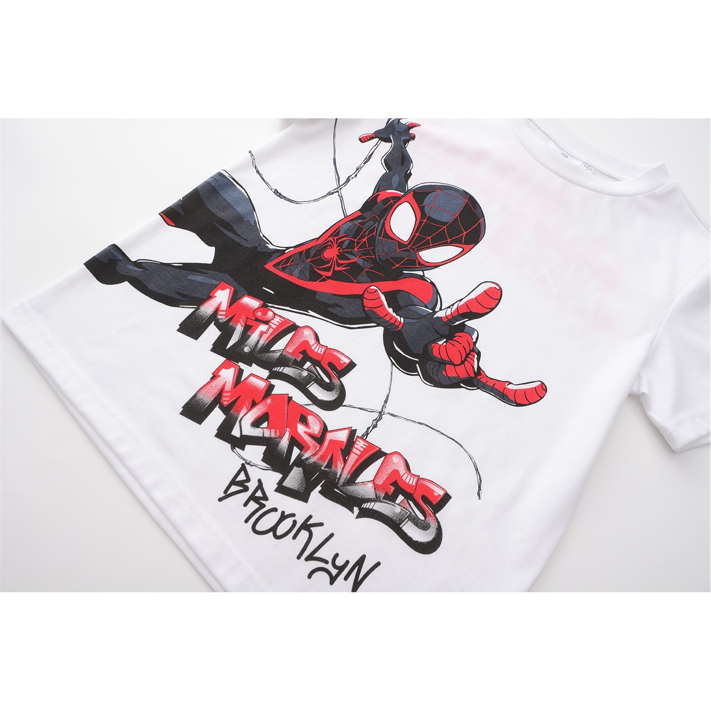 Character Short Sleeve T-Shirt Juniors - 5