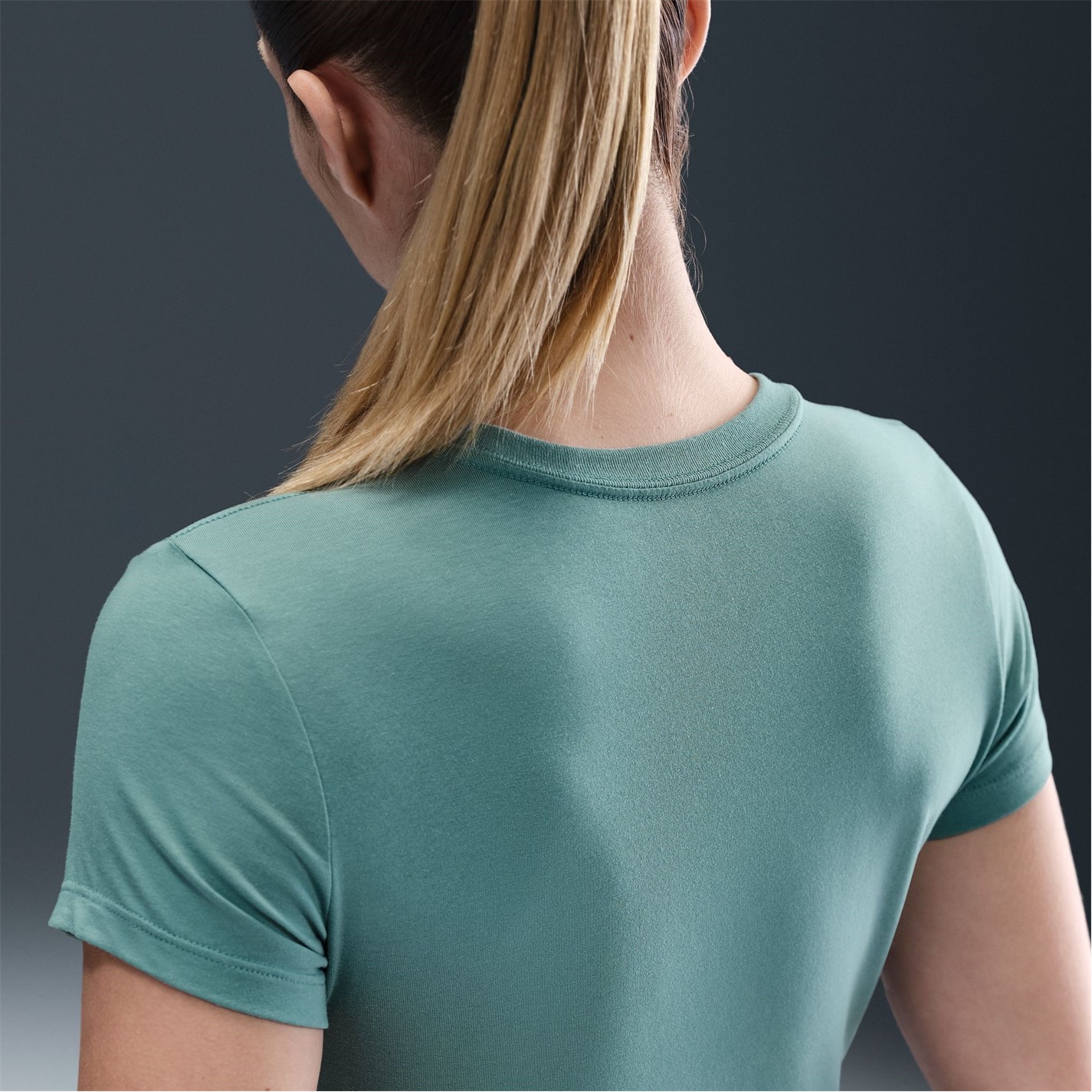 Nike Sportswear Chill Knit T-Shirt Womens - 9