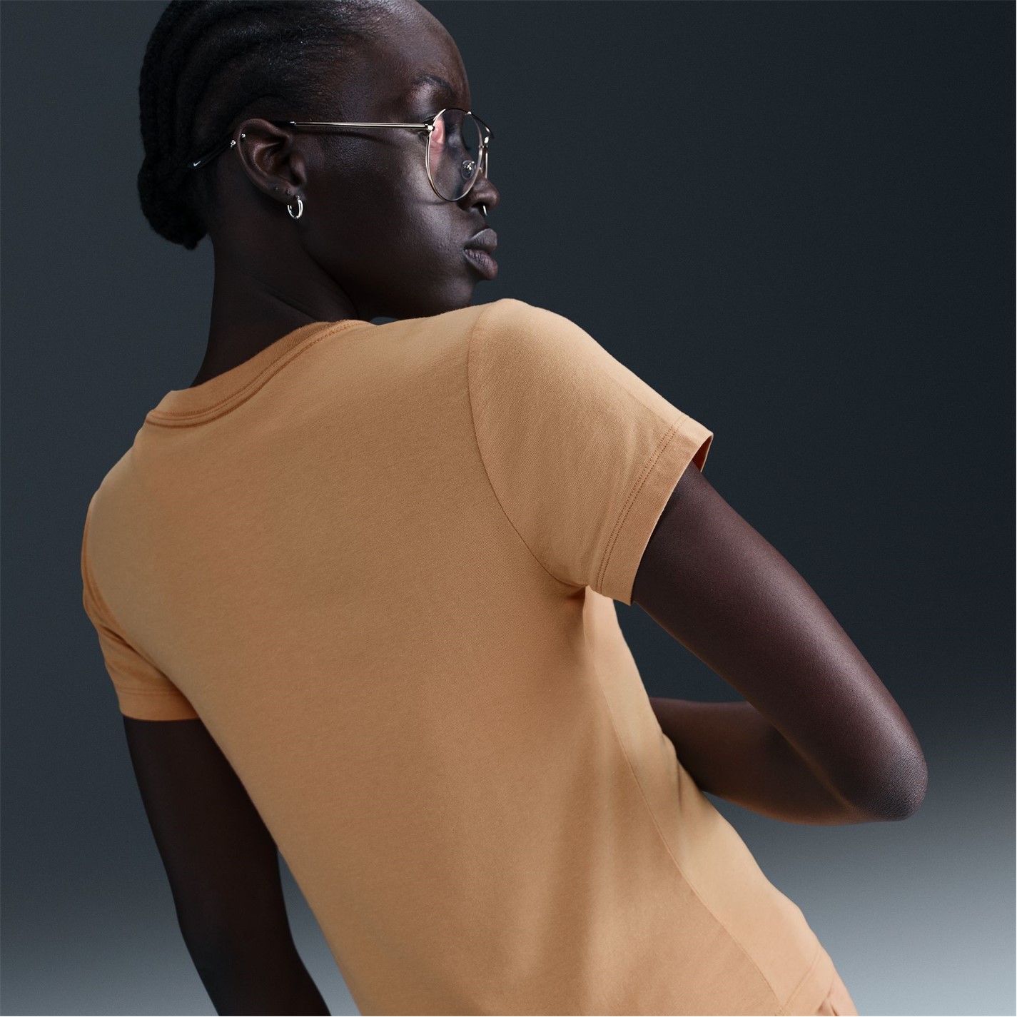 Nike Sportswear Chill Knit T-Shirt Womens - 9