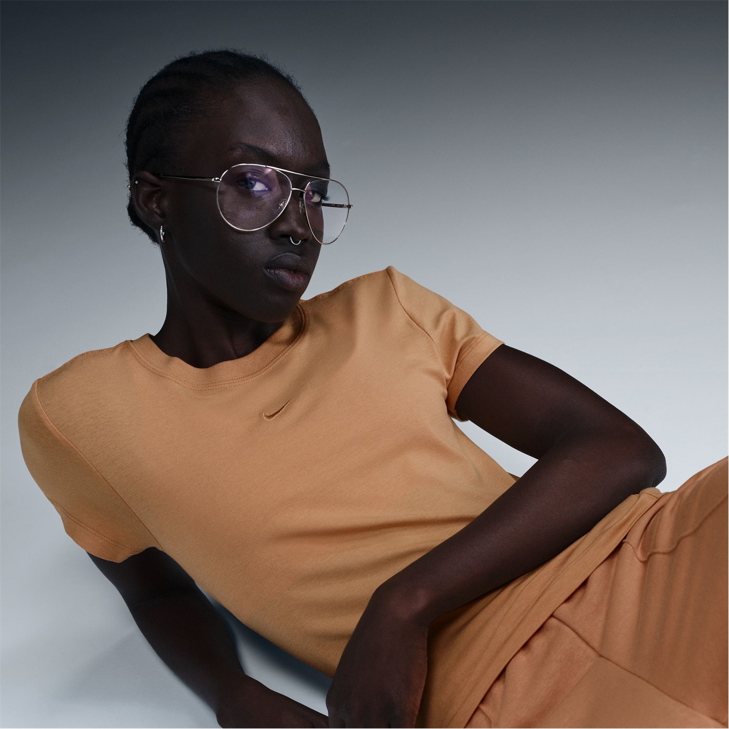 Nike Sportswear Chill Knit T-Shirt Womens - 10