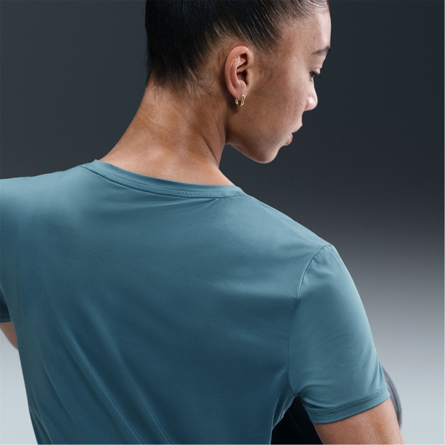 Nike Dri-FIT One Women's Standard Fit Short-Sleeve Top - 4