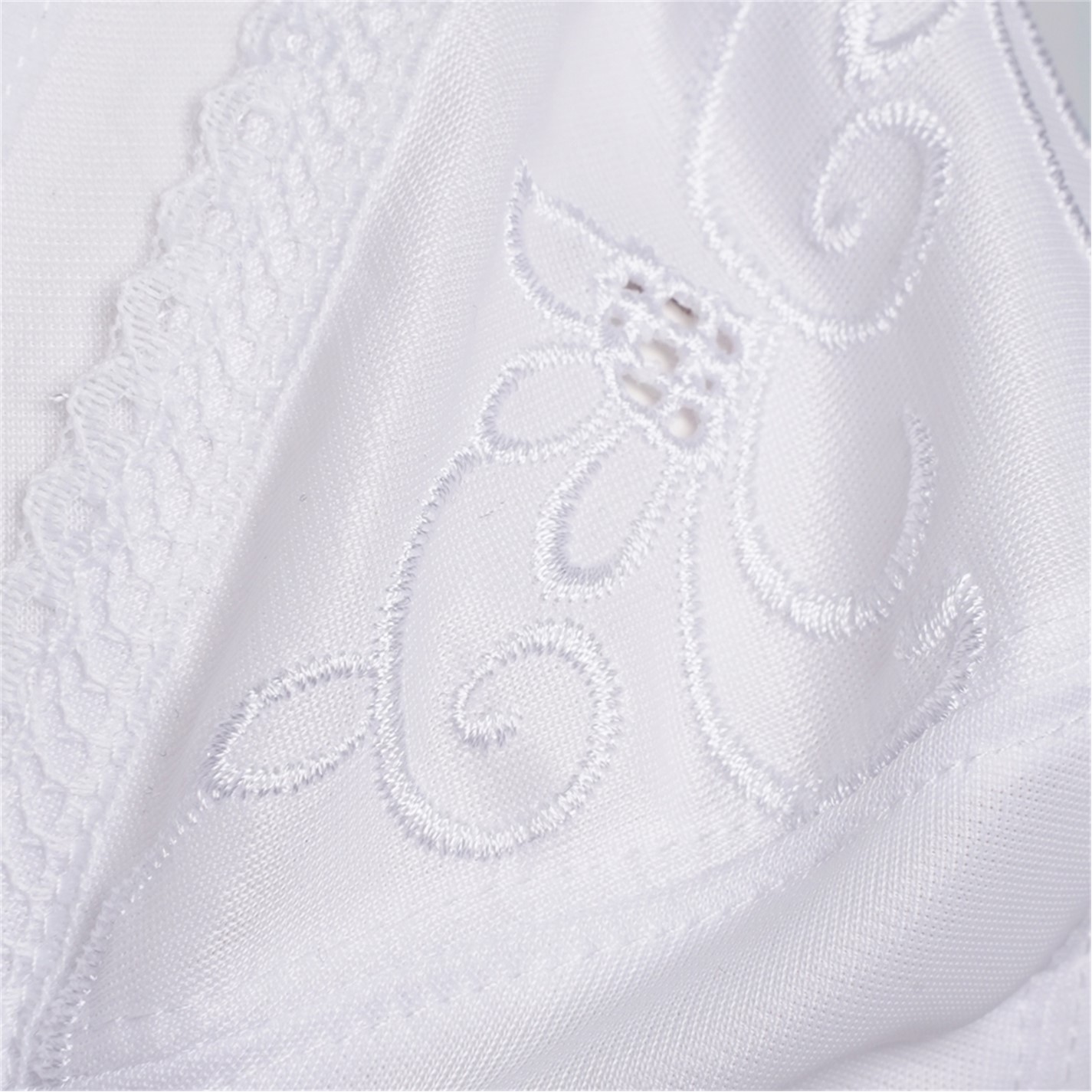 Studio FULL SUPPORT NON WIRED BRA 36-46 DD-H - 3