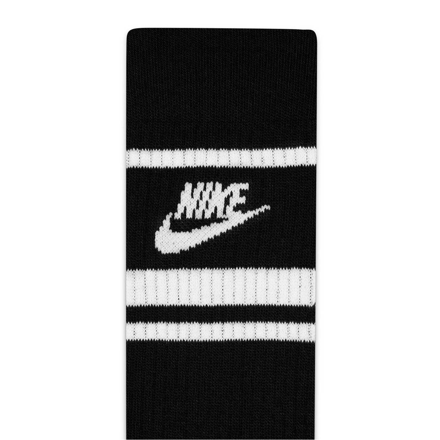 Nike Sportswear Dri-FIT Everyday Essential Crew Socks (3 Pairs) - 3