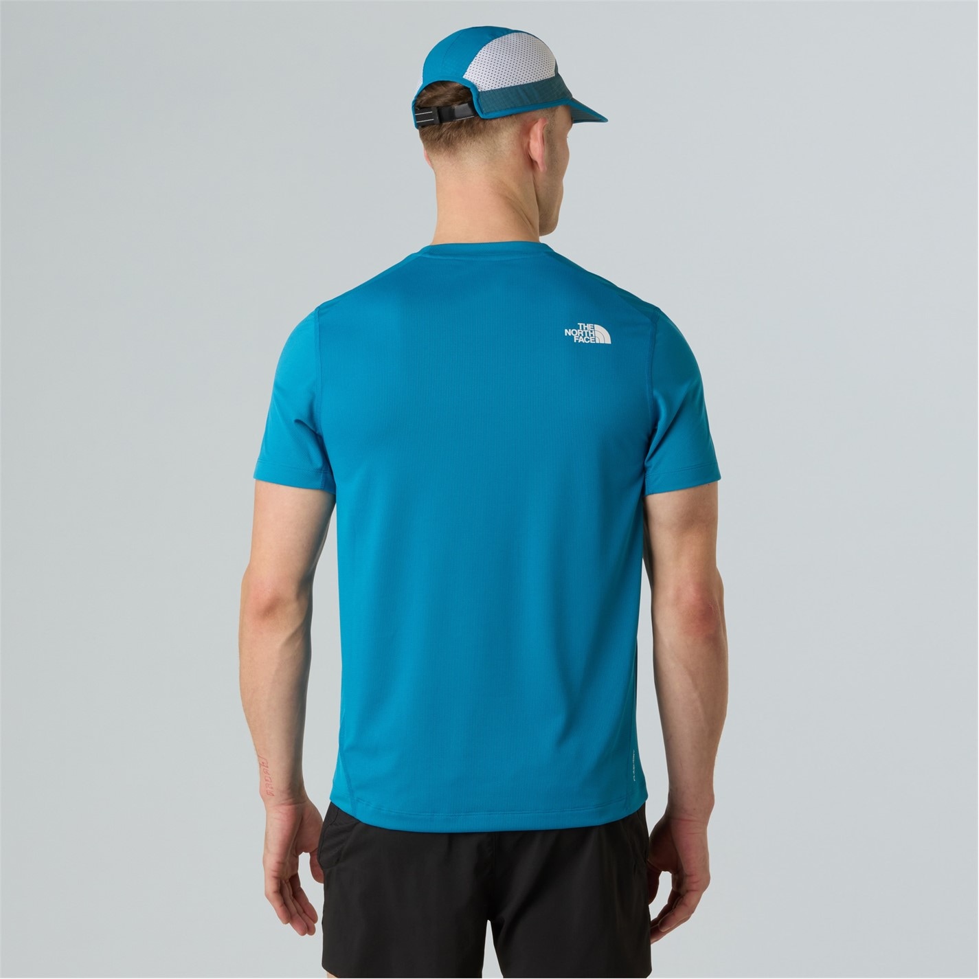 Tričko The North Face Dusk Blue 8429853 Men's Lightbright Short-Sleeve Performance T-Shirt - 5