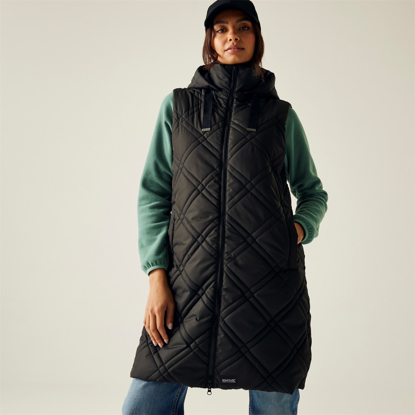Vesta Regatta Black 769745 Womens Rurietta Water-Repellent Hooded Gilet - 5
