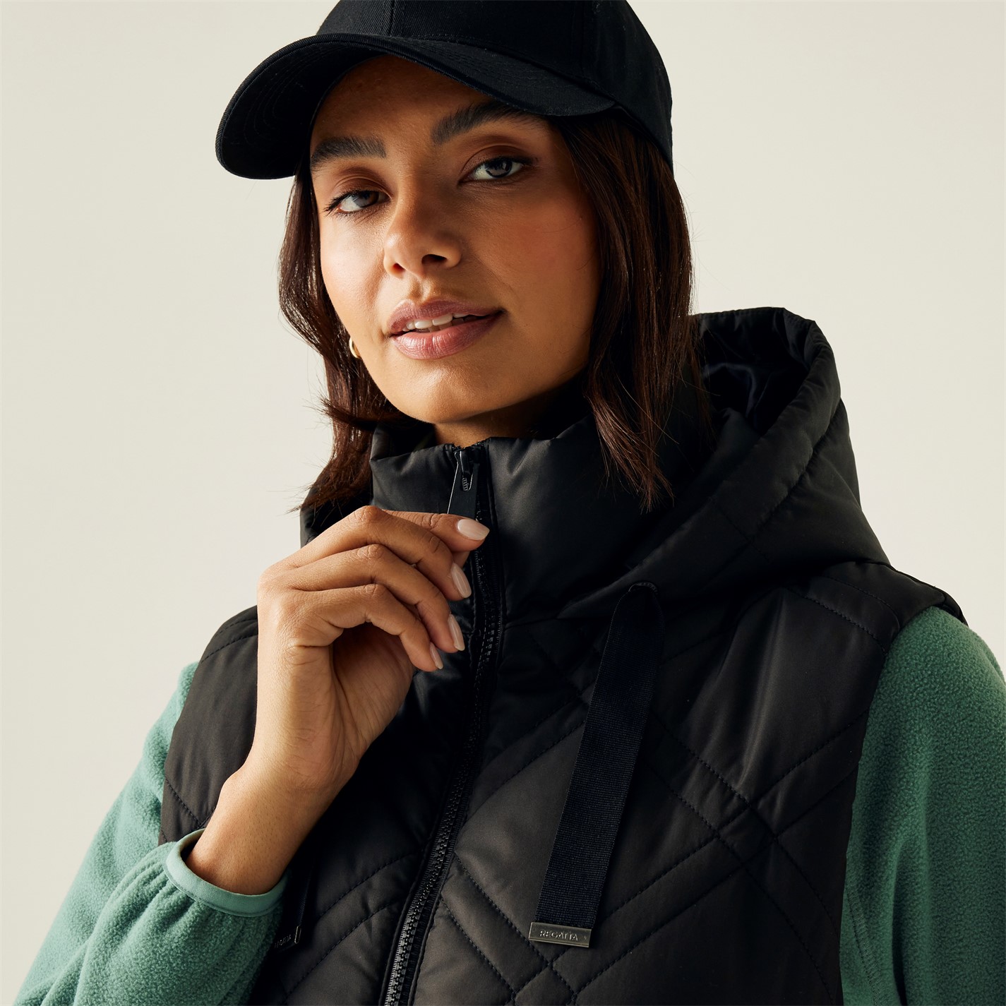 Vesta Regatta Black 769745 Womens Rurietta Water-Repellent Hooded Gilet - 6