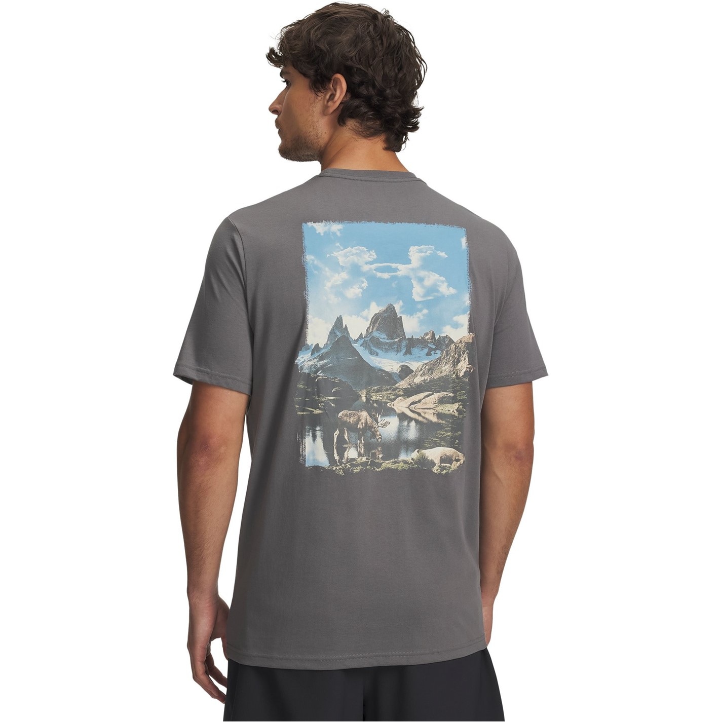 Tričko Under Armour Green 2058636 Men's Mountain Short Sleeve Performance T-Shirt - 2