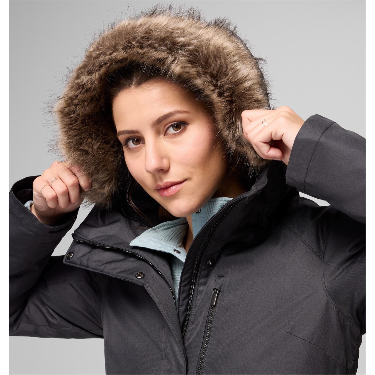 Bunda Columbia Black 9243773 Women's Suttle Mountain Down Sherpa-Lined Synthetic Down Parka - 5