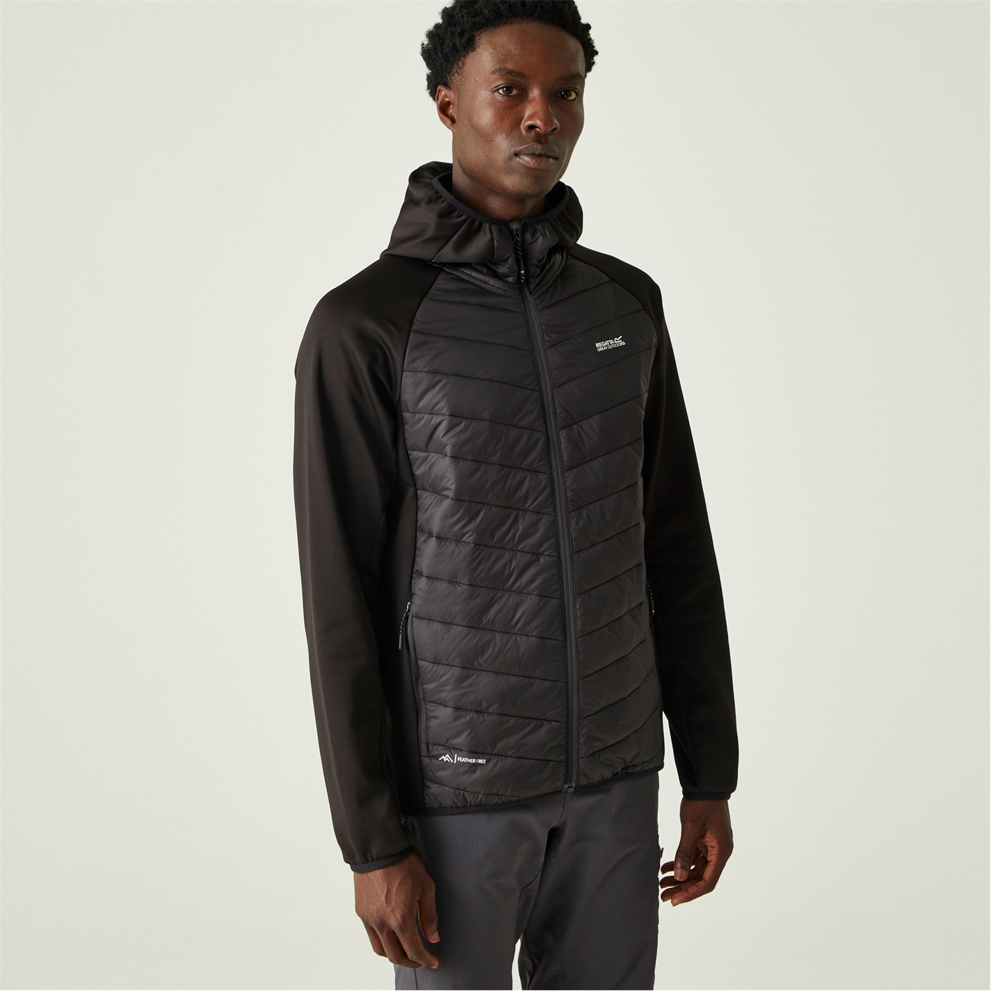 Bunda Regatta Black 9976700 Mens Andreson Water Resistant Hooded Long Sleeve Insulated Puffer Jacket - 1