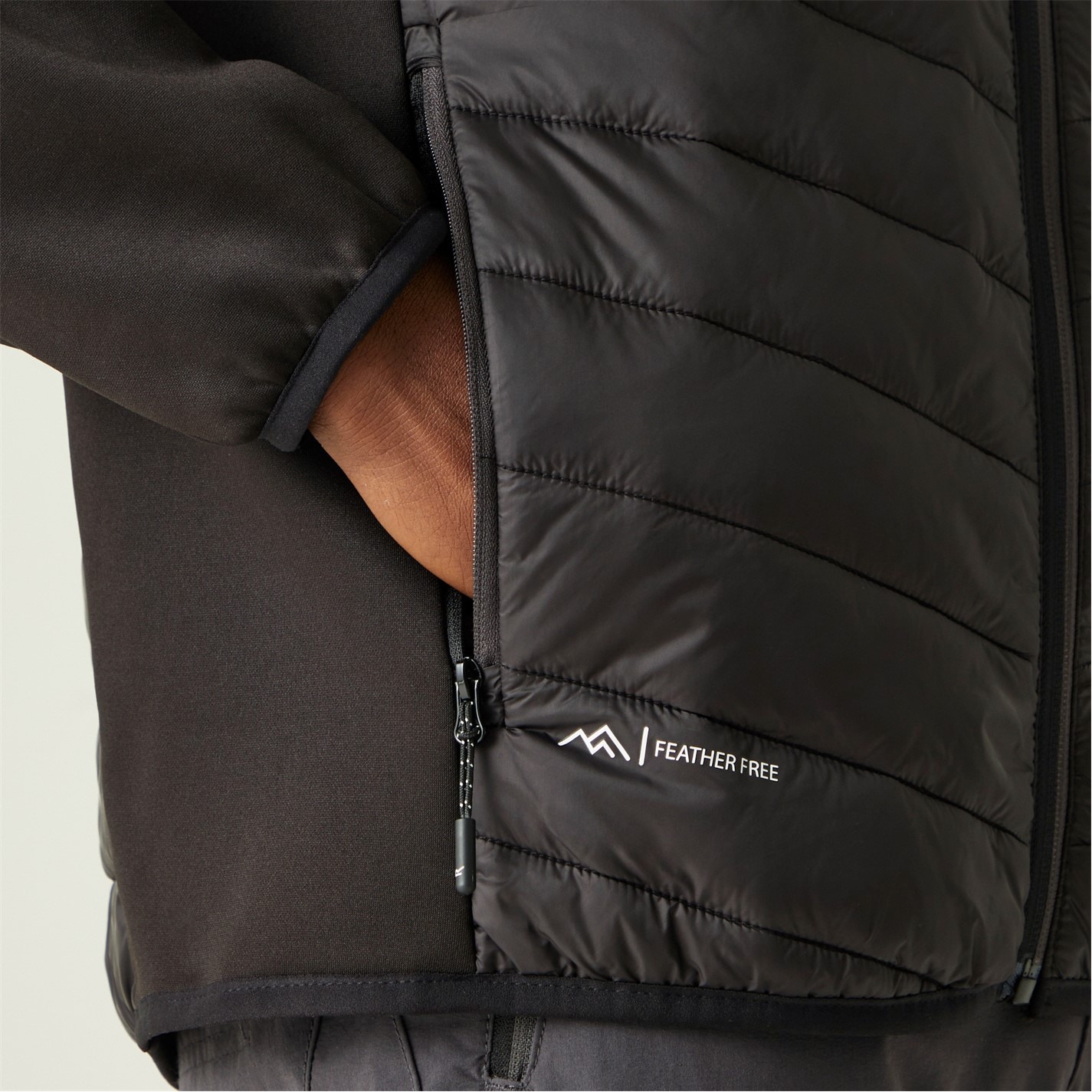 Bunda Regatta Black 9976700 Mens Andreson Water Resistant Hooded Long Sleeve Insulated Puffer Jacket - 5