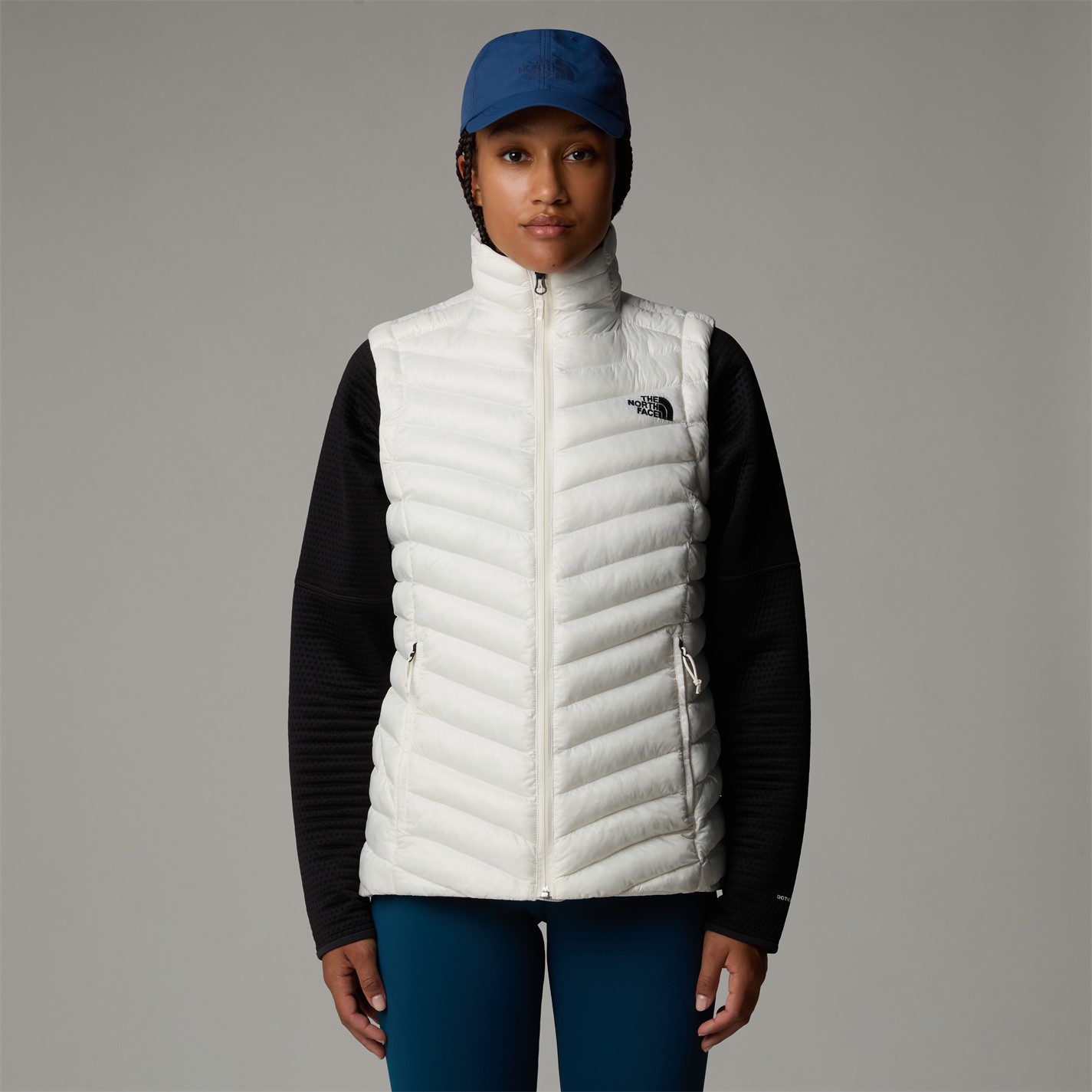Vesta The North Face White Dune 8254098 Women's Huila TNF Outdoor Lightweight Slim Fit Gilet - 2