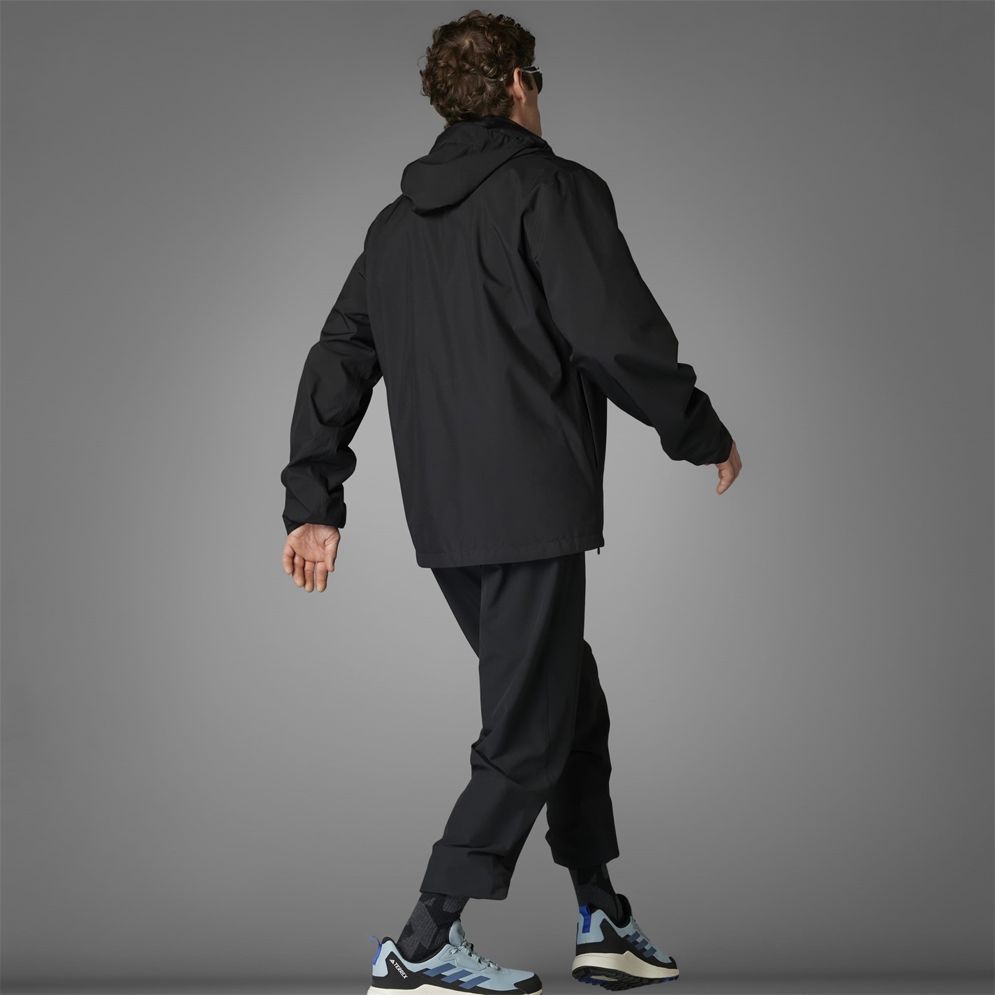Bunda adidas Black 9458779 Men's Terrex Multi Essentials 2 Layer Climaproof Windproof Waterproof Jacket - 15