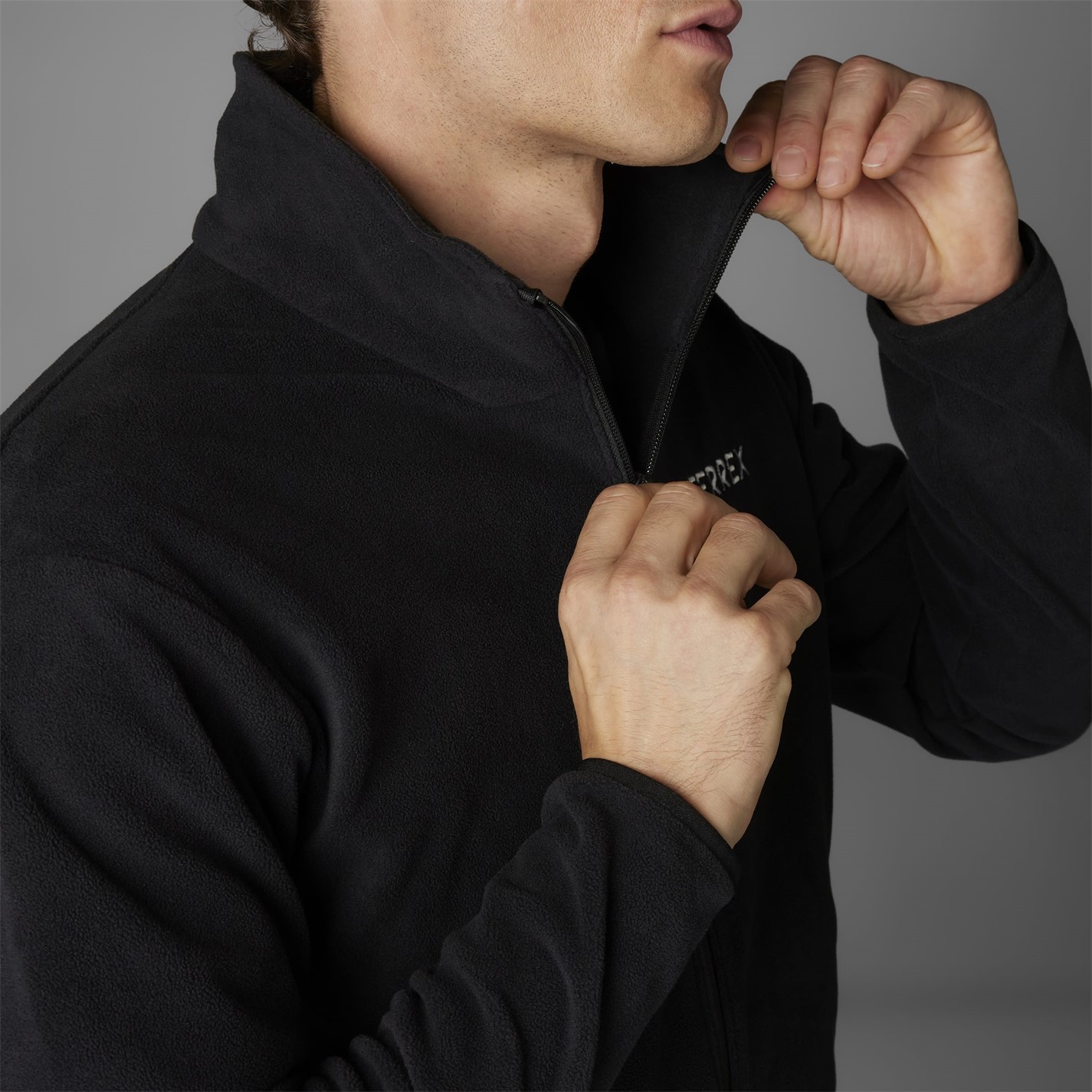 Bunda adidas Black 2117473 Multi Essentials Full-Zip Fleece Jacket Mens - 12