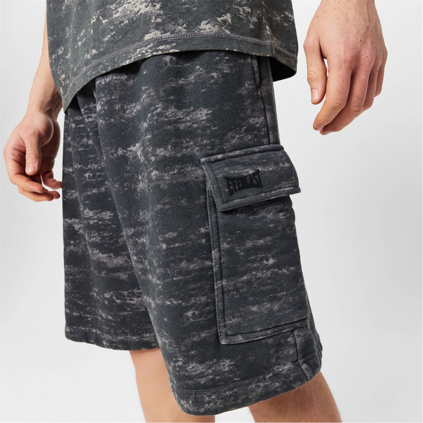 Kraťasy Everlast Grey Camo 6686483 Camo Cargo Shorts mens - 3