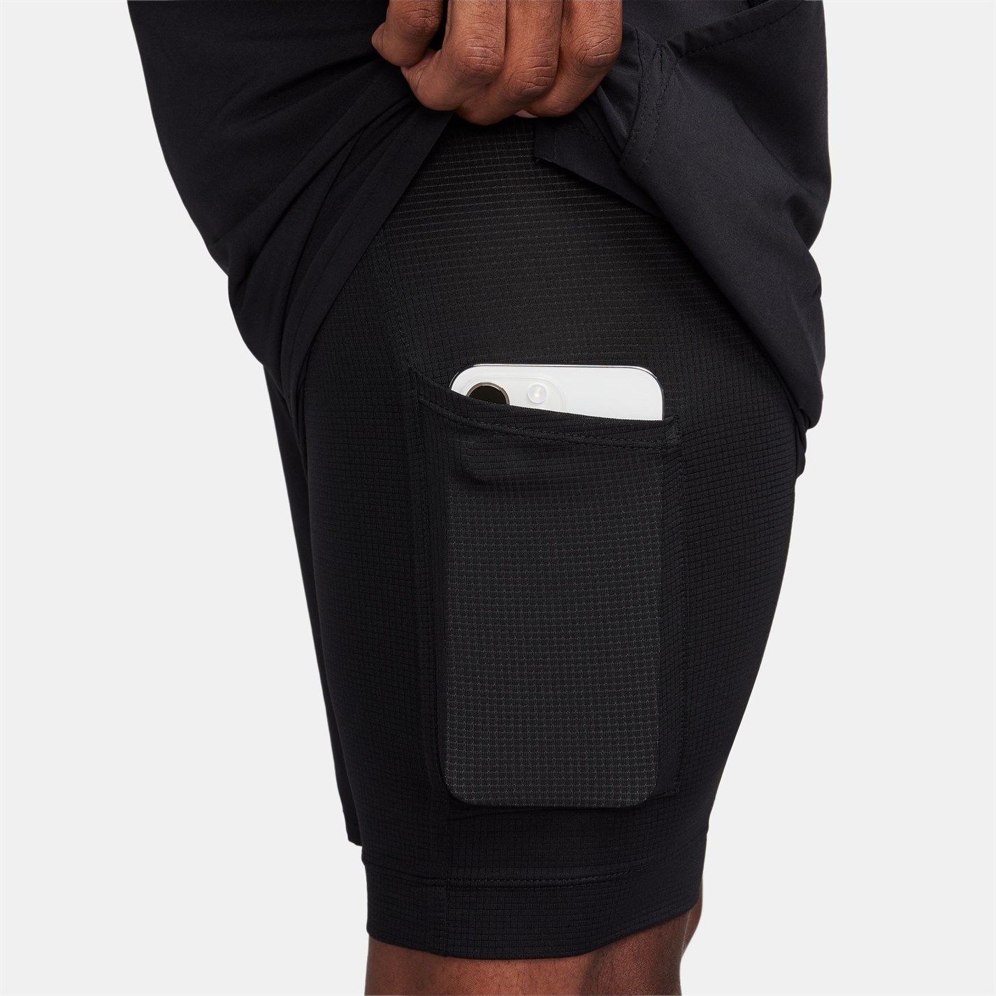 Kraťasy Nike Black 2604126 Dri-FIT Unlimited Men's 7 2-in-1 Woven Fitness Shorts - 8
