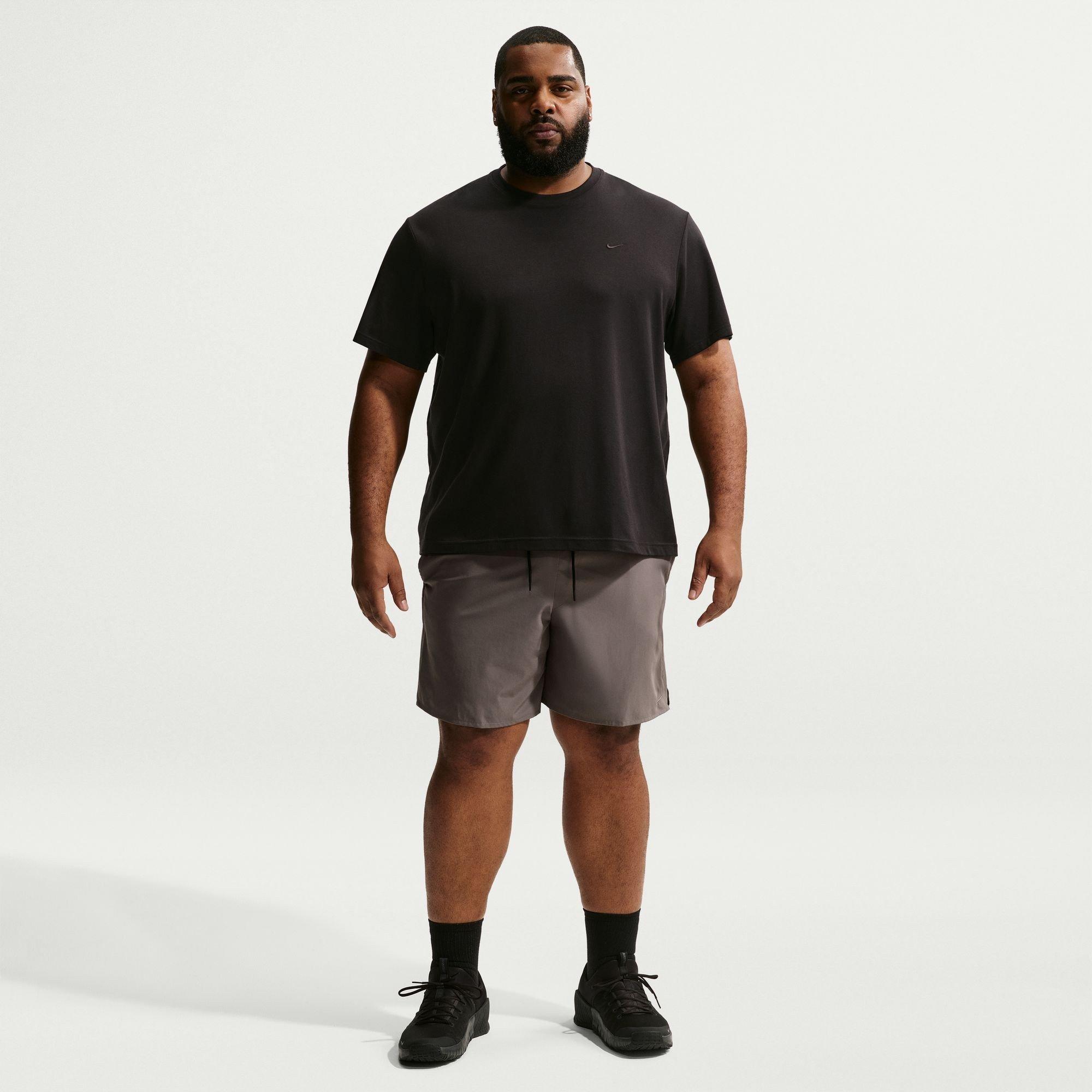 Kraťasy Nike Cave Stone 2821164 Dri-FIT Unlimited Men's 7 Unlined Woven Fitness Shorts - 7
