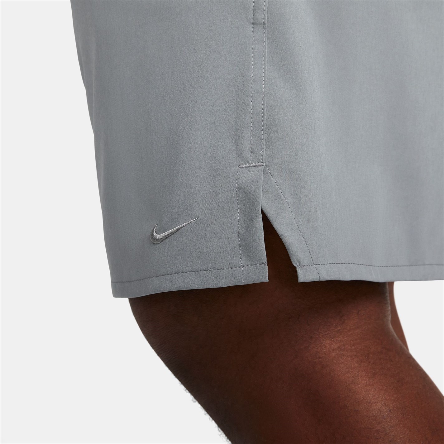 Kraťasy Nike Grey 1441044 Dri-FIT Unlimited Men's 7 Unlined Woven Fitness Shorts - 13