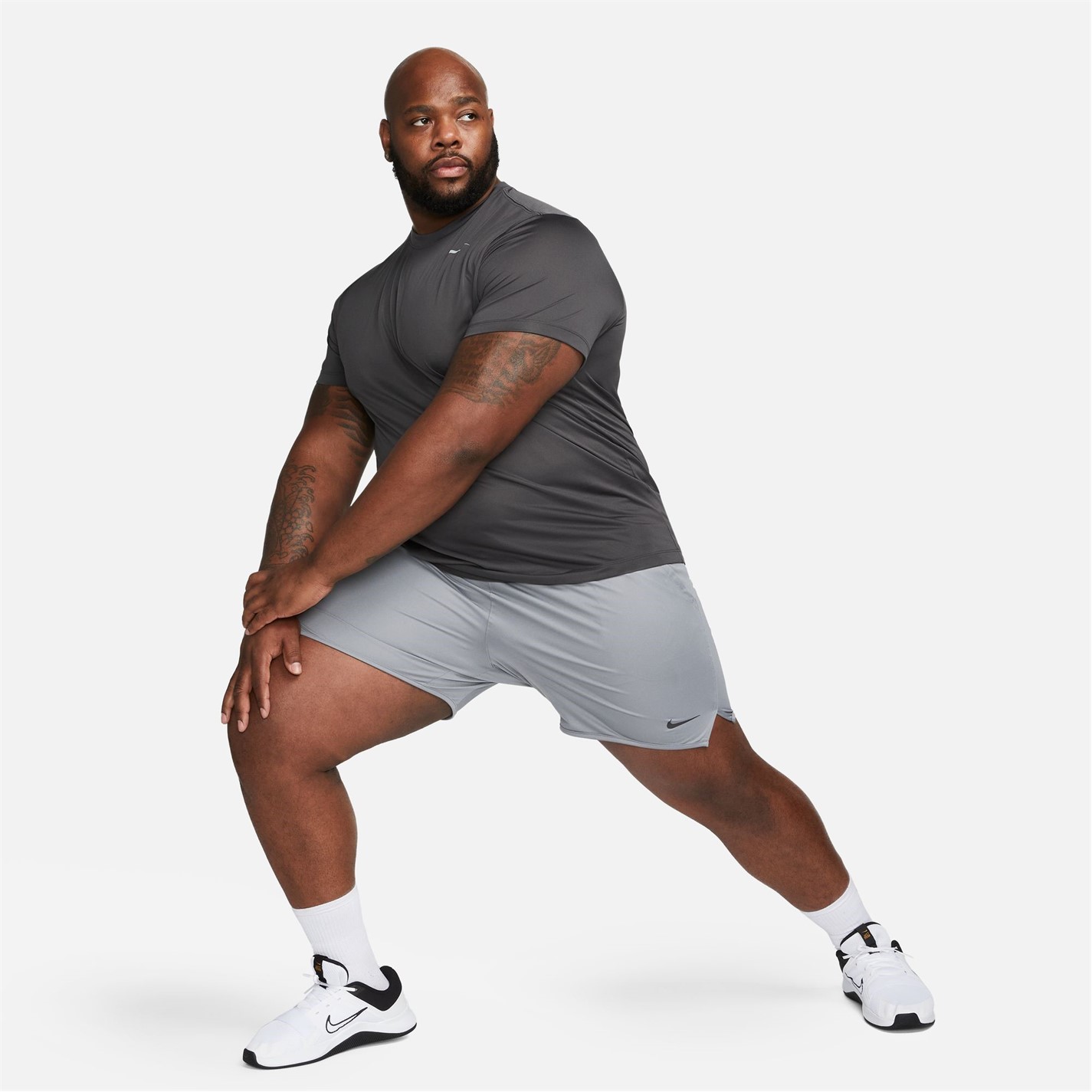Kraťasy Nike Smoke Grey 2883922 Dri-FIT Totality Men's 7 Unlined Knit Fitness Shorts - 14