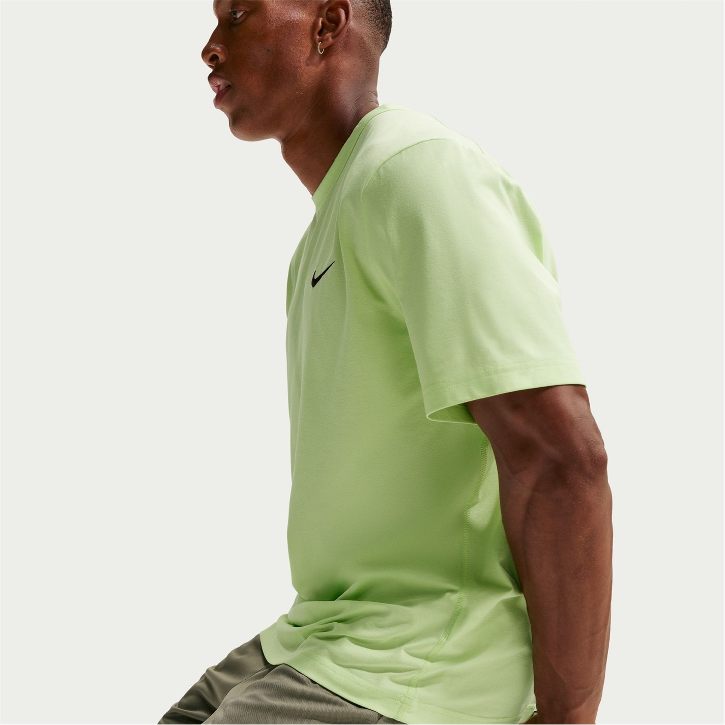 Kraťasy Nike Olive 5236002 Dri-FIT Totality Men's 7 Unlined Knit Fitness Shorts - 9