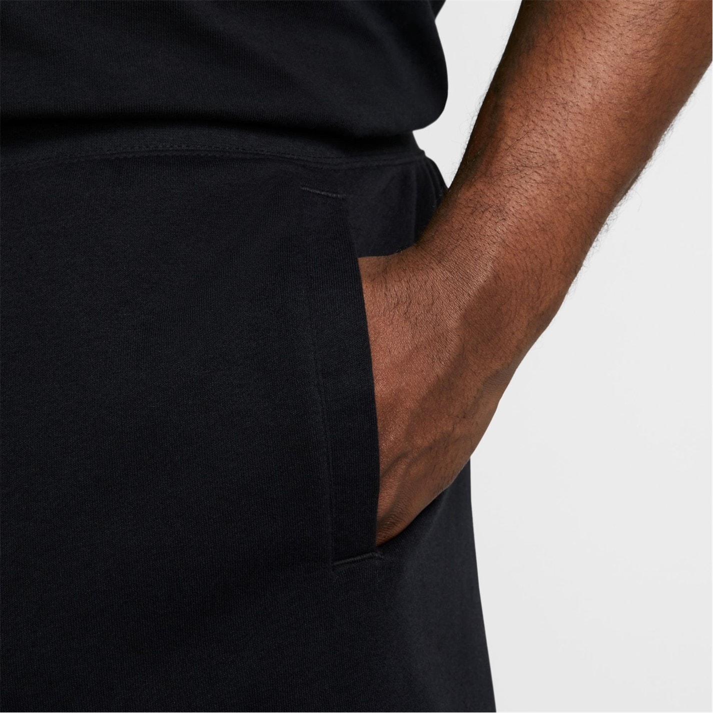 Kraťasy Nike Black 7713504 Men's Club Alum Jersey Jogger Shorts - 11