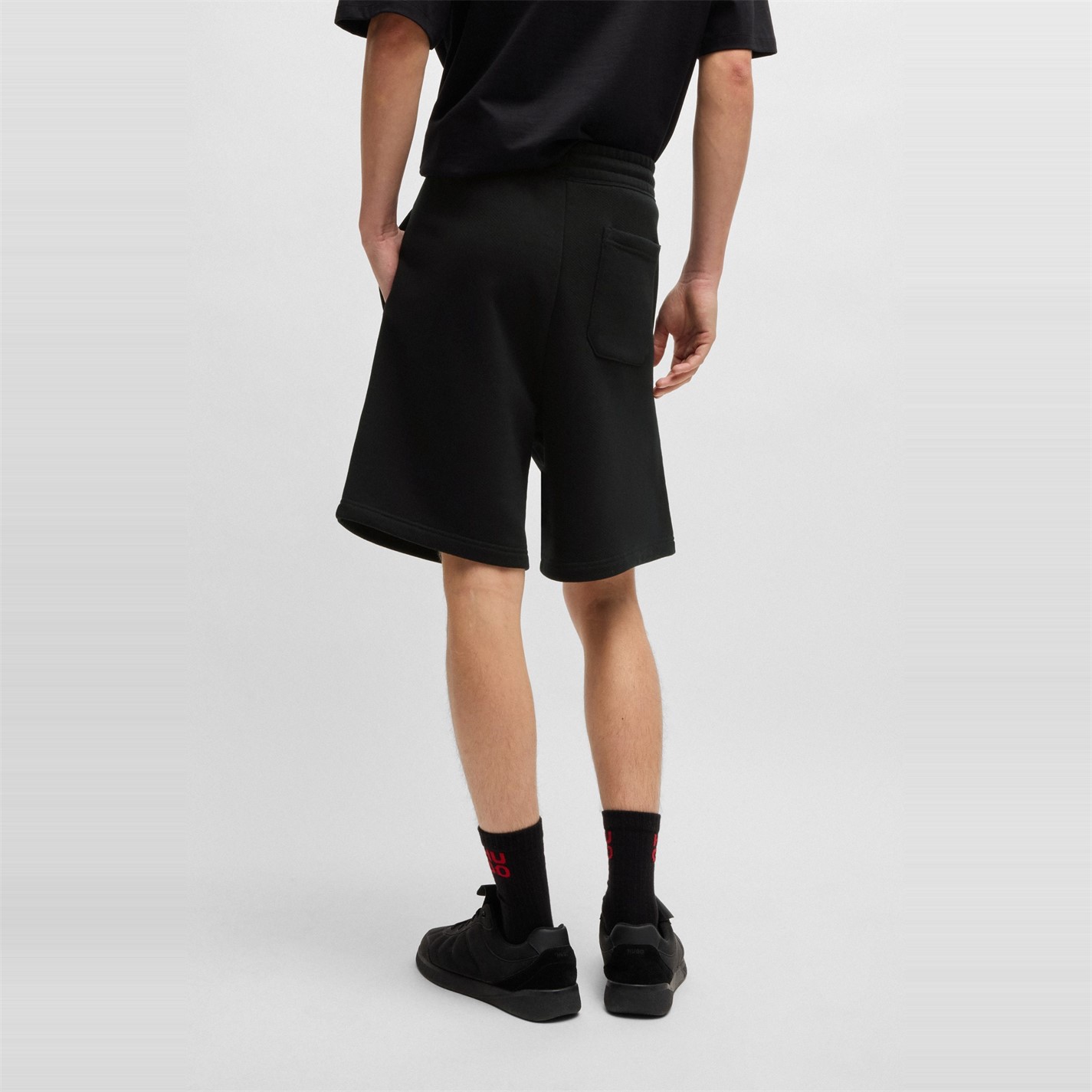 Kraťasy Hugo Black 003 3793379 Men's Nomario Fleece Jogger Shorts - 3