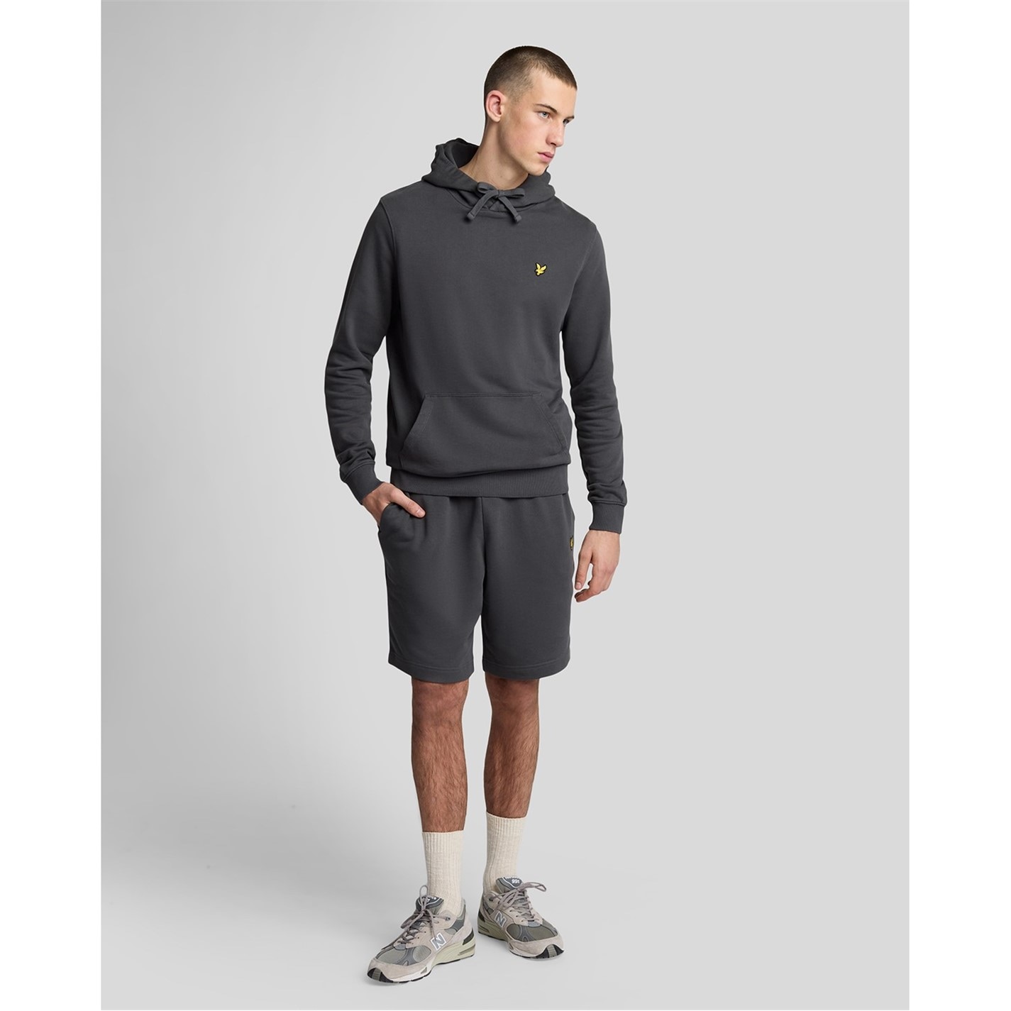 Kraťasy Lyle and Scott Gunmetal W635 1567727 Fleece Shorts - 1