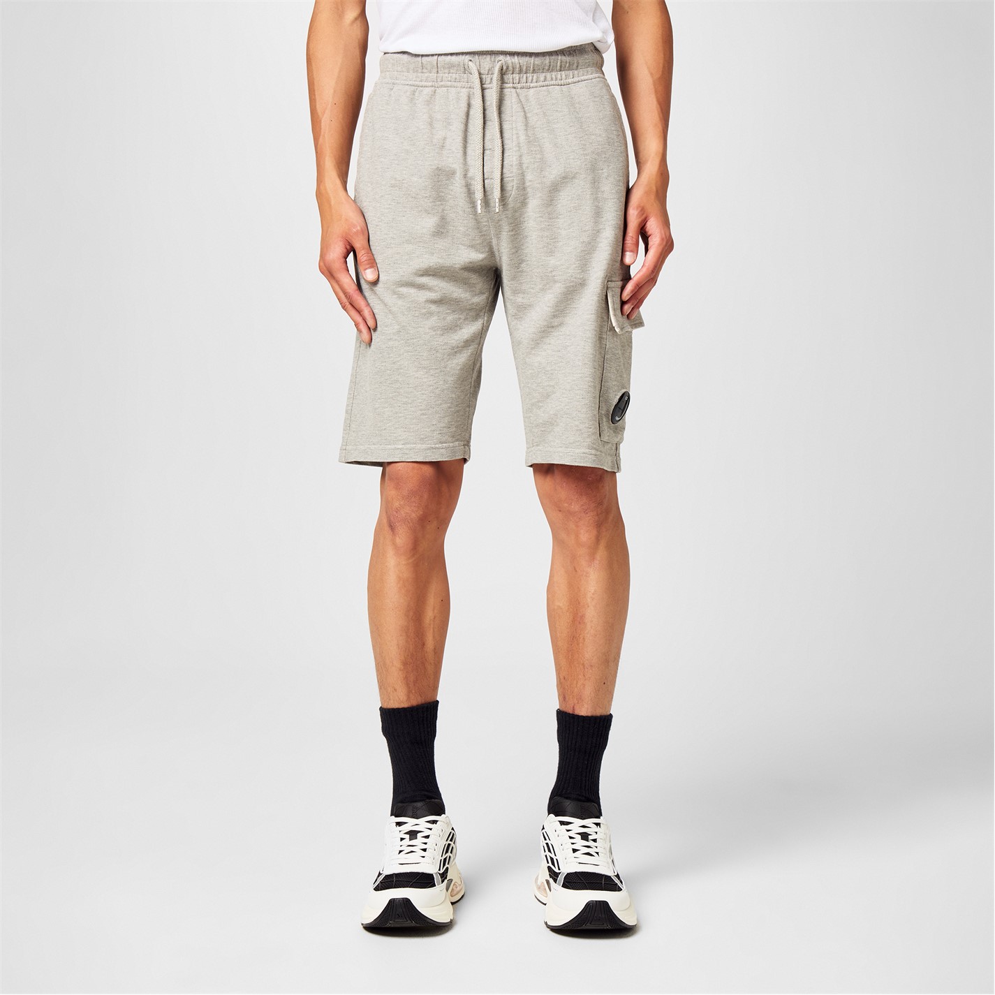 Kraťasy CP COMPANY Grey M94 9911385 Men's Micro Lens Fleece Jogger Shorts - 3