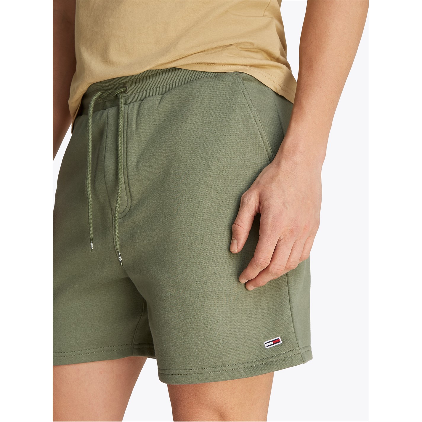 Kraťasy Tommy Jeans Aruba Green 9175373 Men's Fleece Jogger Shorts - 5