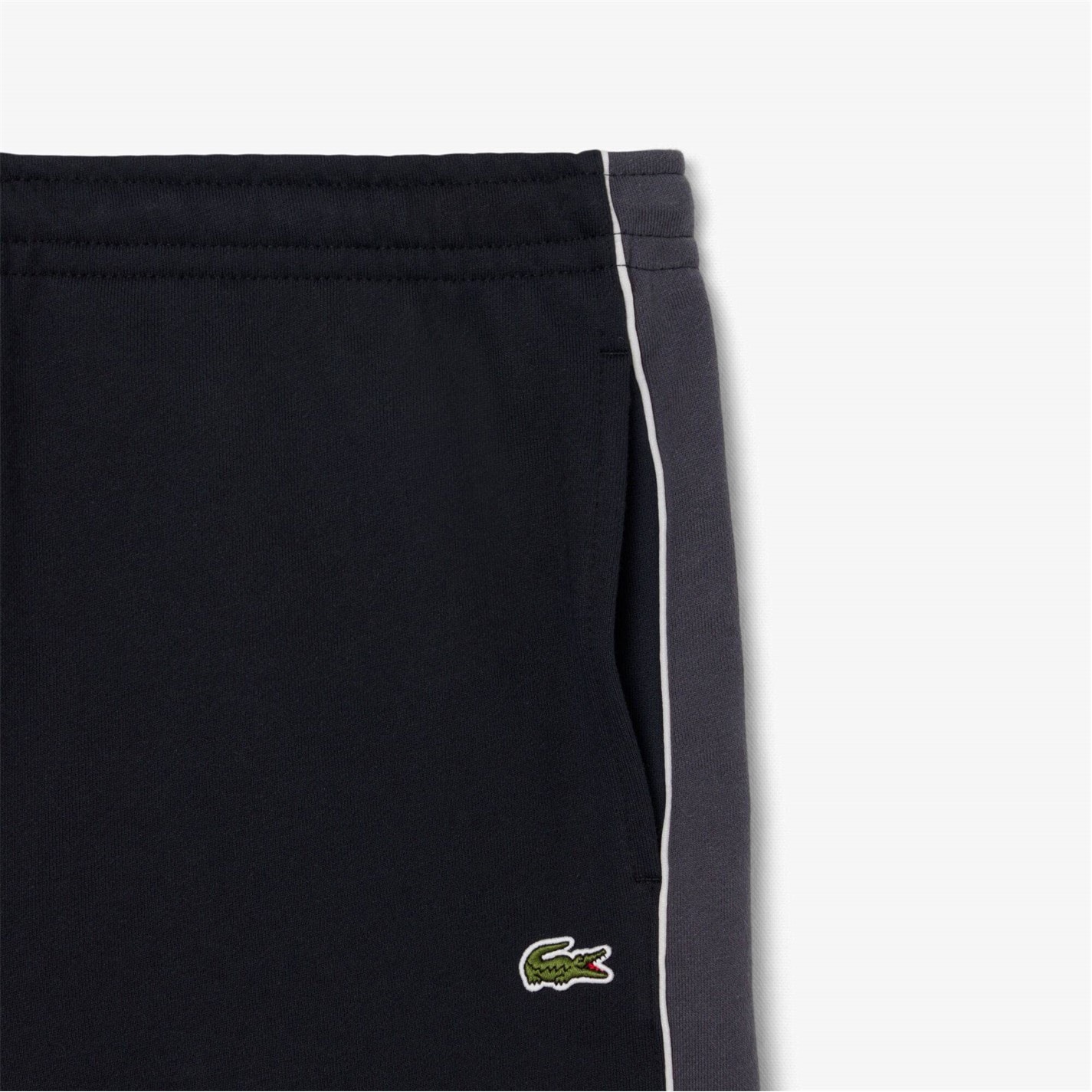 Kraťasy Lacoste Black 4CI 7545111 Men's Black Fleece Jogger Shorts - 3