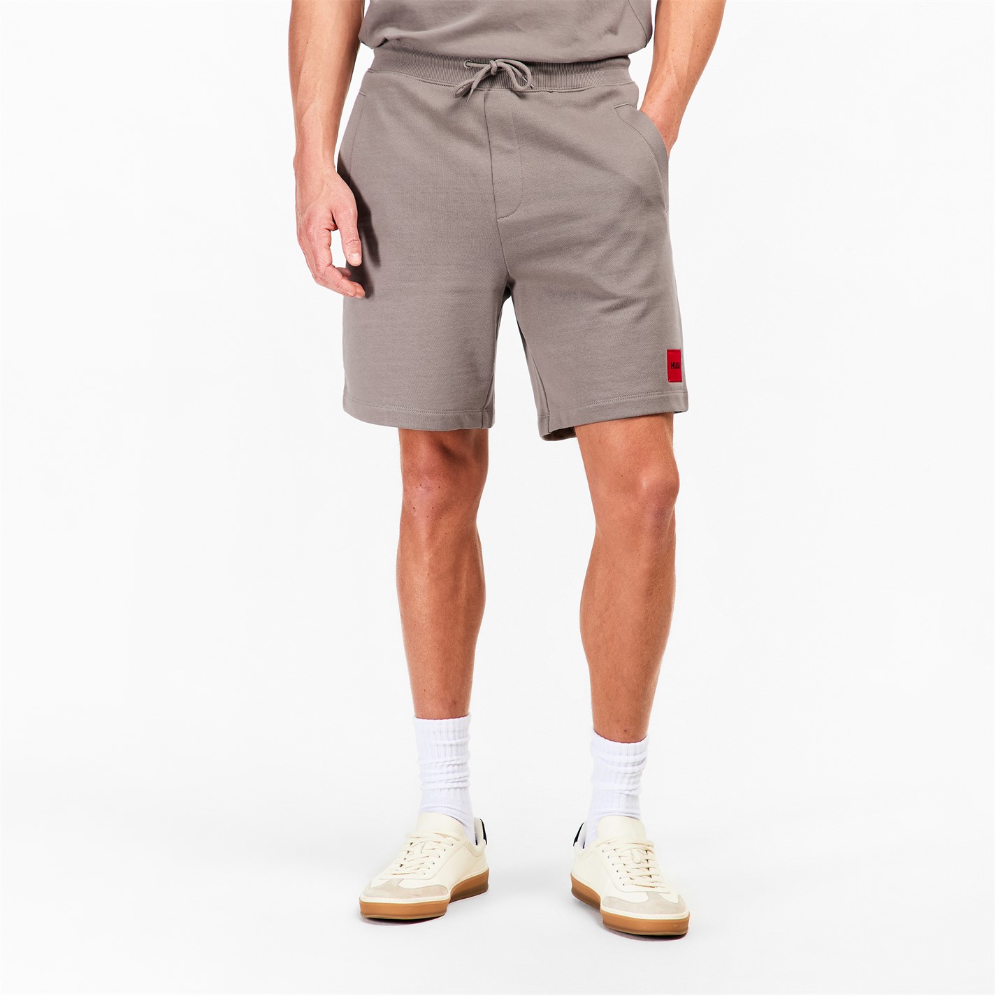 Kraťasy Hugo Brown 237 372977 Mens HUGO Jogger Fleece Shorts with Logo Detail - Soft Cotton-Blend Jersey - 3