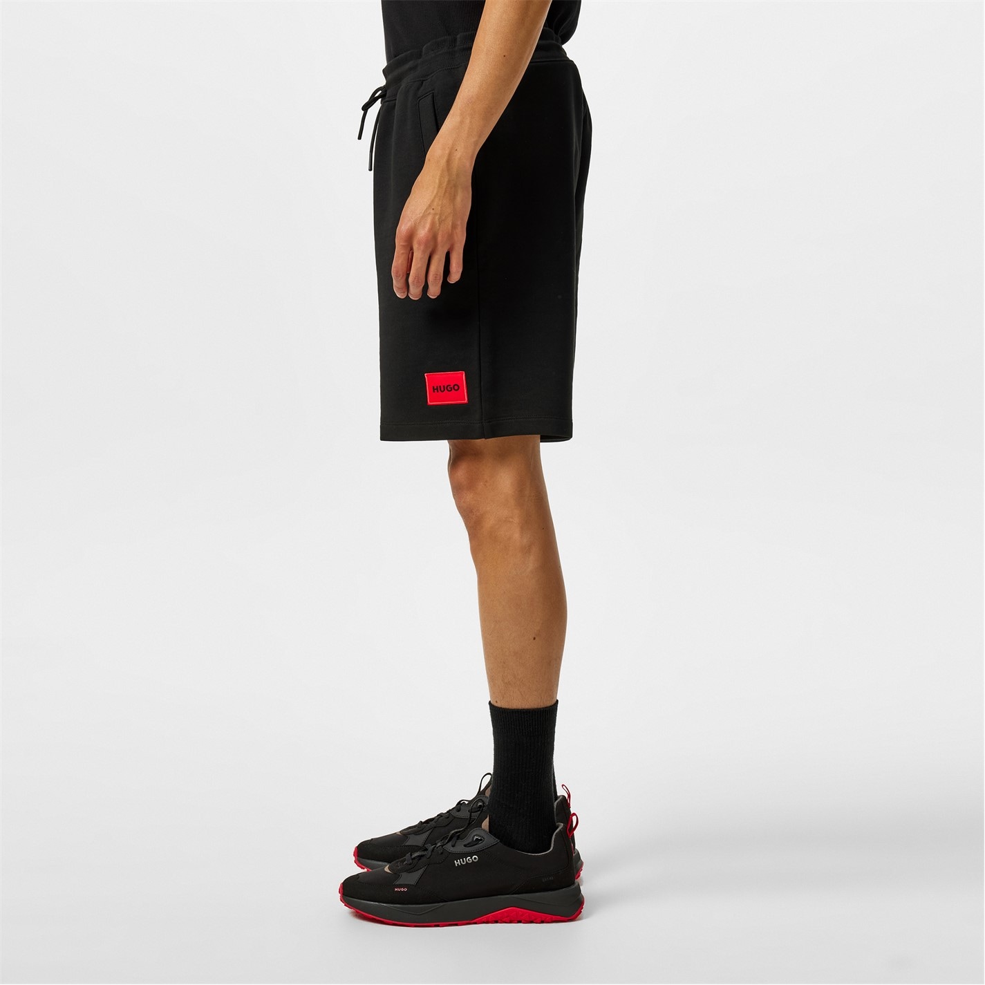 Kraťasy Hugo Black 001 988609 Mens HUGO Jogger Fleece Shorts with Logo Detail - Soft Cotton-Blend Jersey - 6