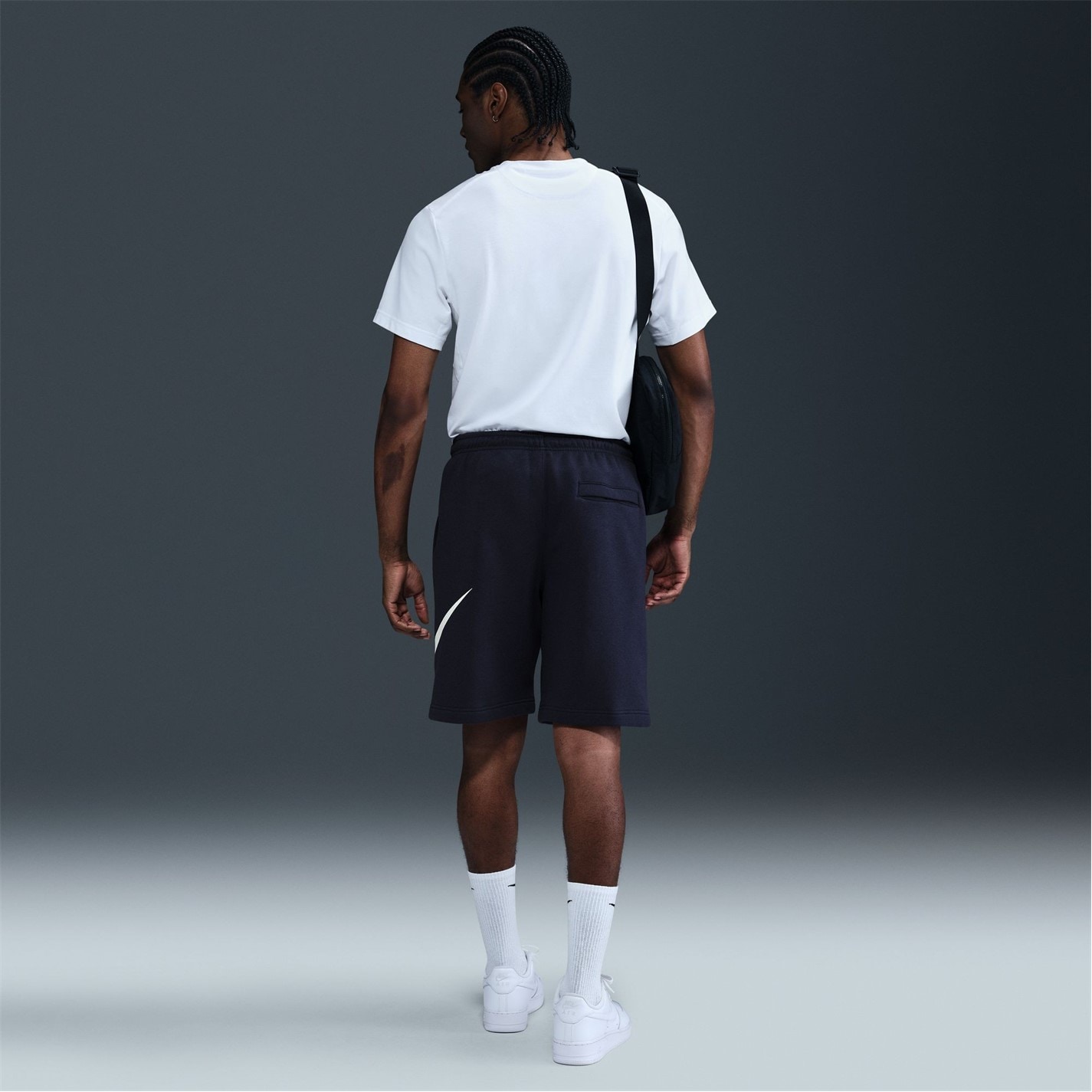 Kraťasy Nike Navy 1847923 Sportswear Club Men's Graphic Shorts - 13