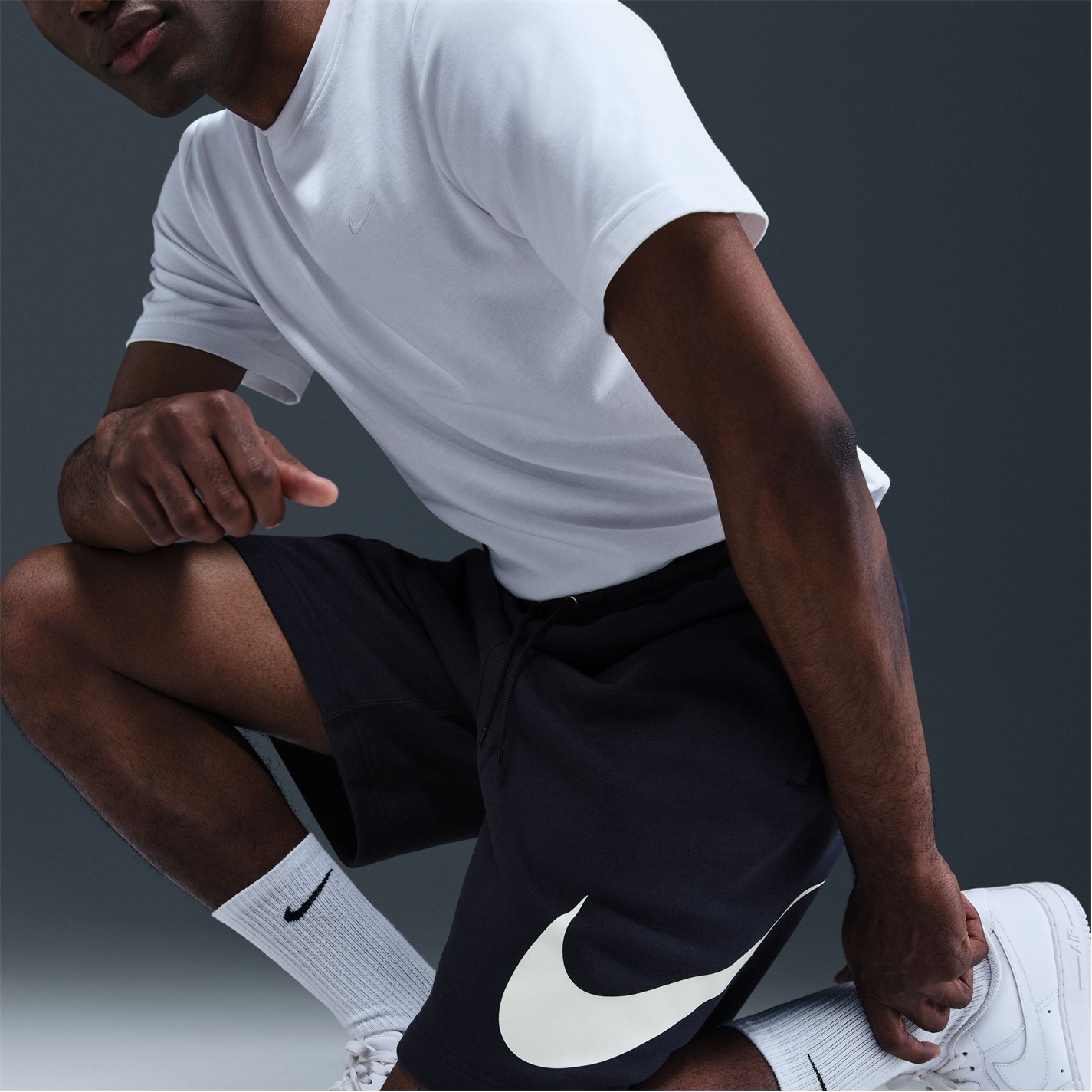 Kraťasy Nike Navy 1847923 Sportswear Club Men's Graphic Shorts - 15