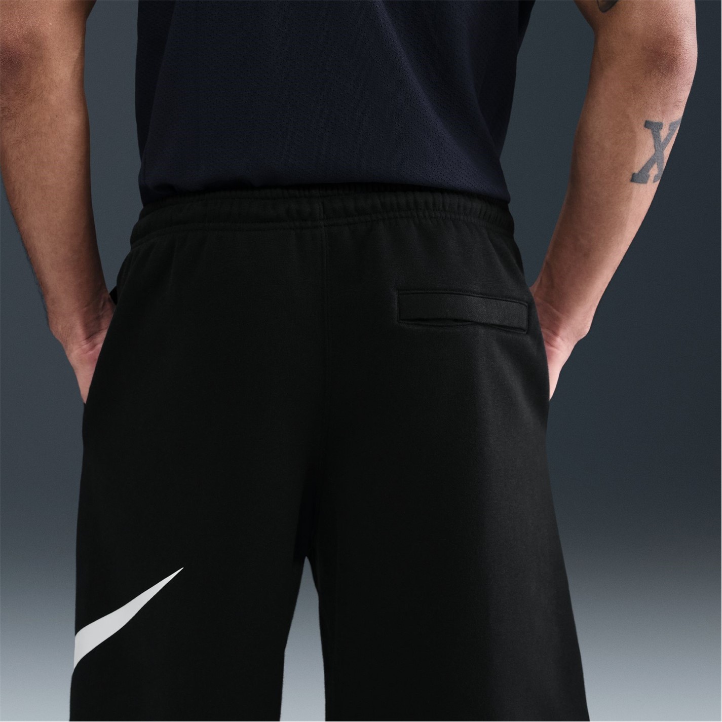 Kraťasy Nike Black 6744845 Sportswear Club Men's Graphic Shorts - 16