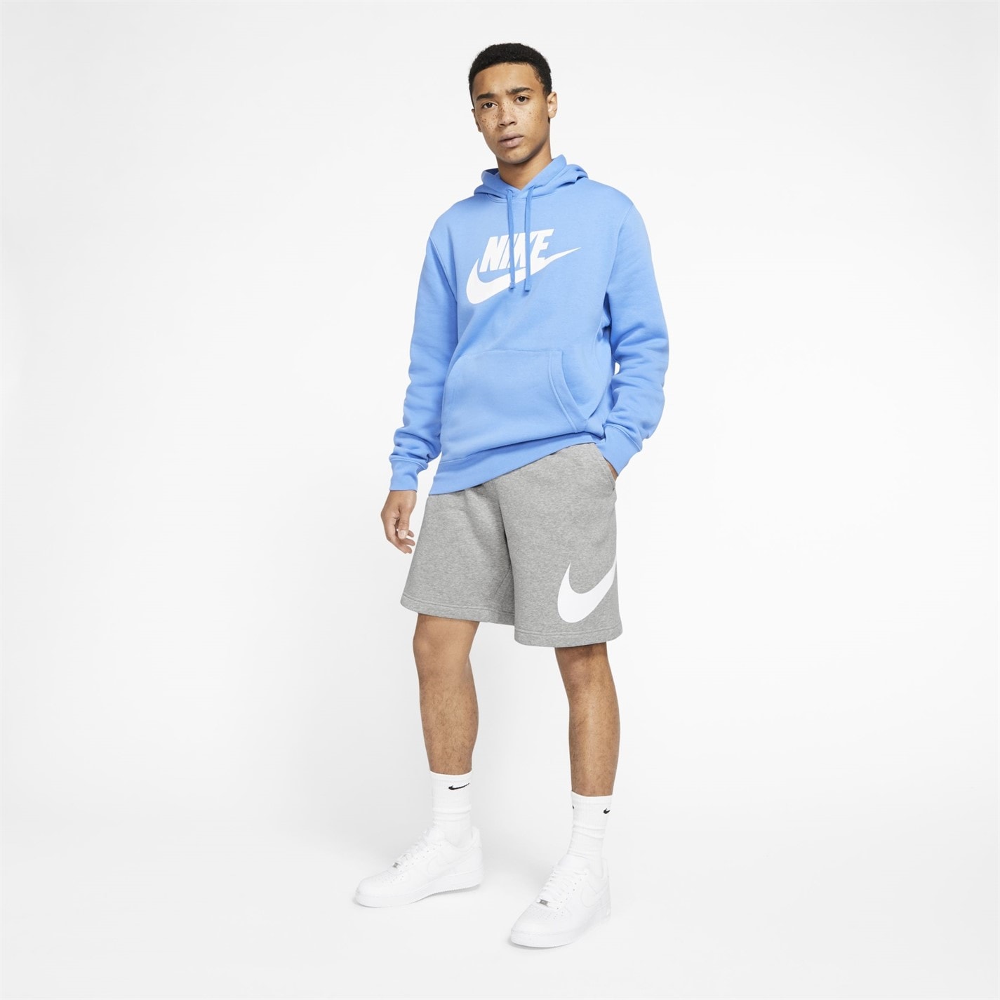 Kraťasy Nike Dk Grey 3904499 Sportswear Club Men's Graphic Shorts - 8