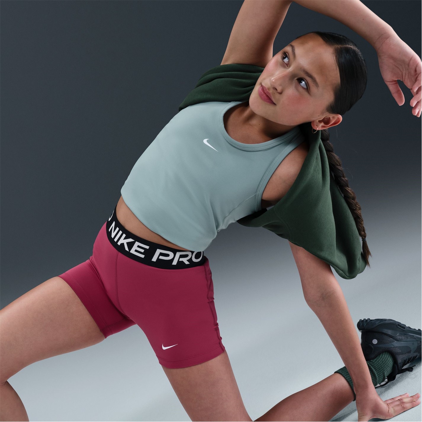 Nike Sweet Beet 3946351 Pro Shorts Junior Girls - 10