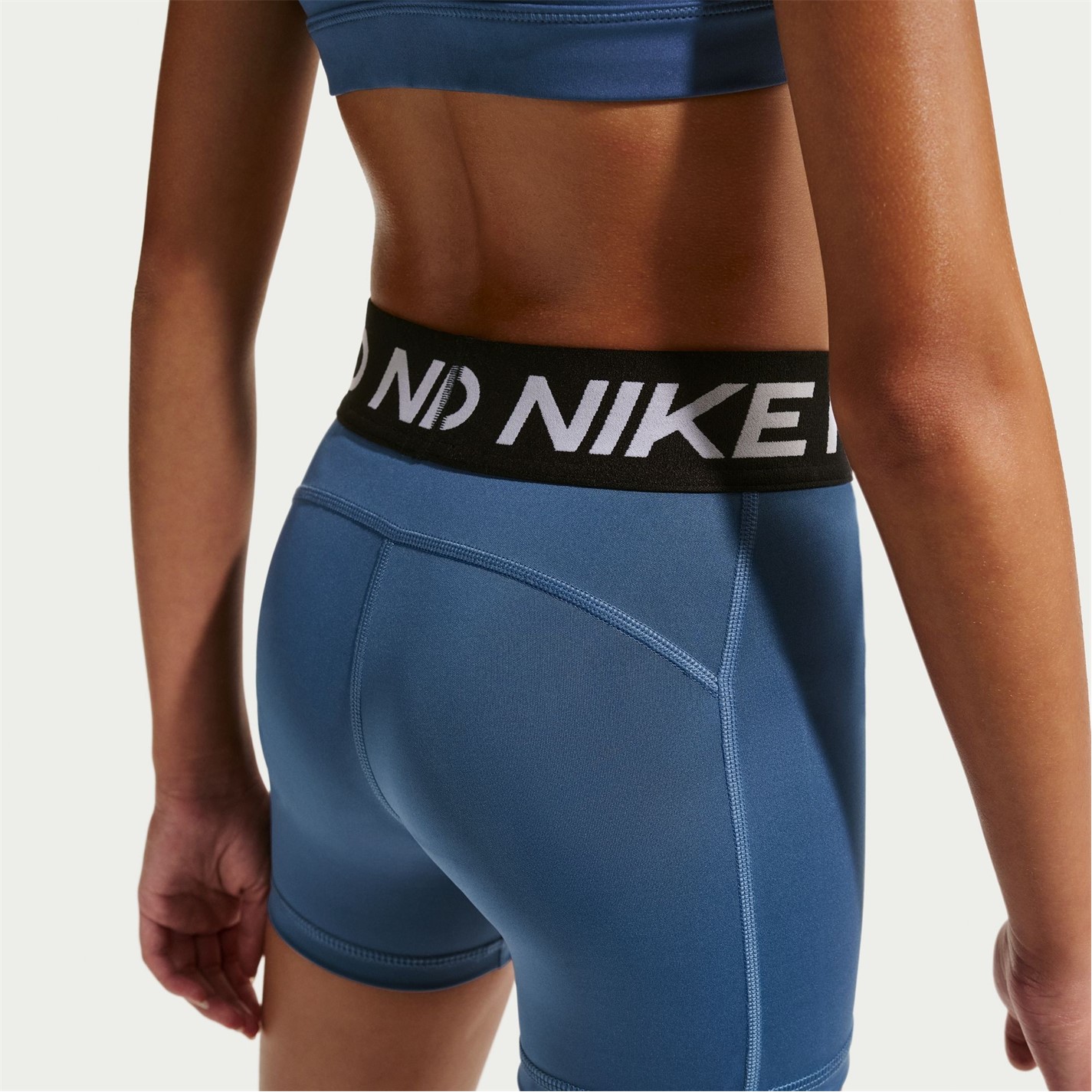 Nike Mystic Navy 9954646 Pro Shorts Junior Girls - 6