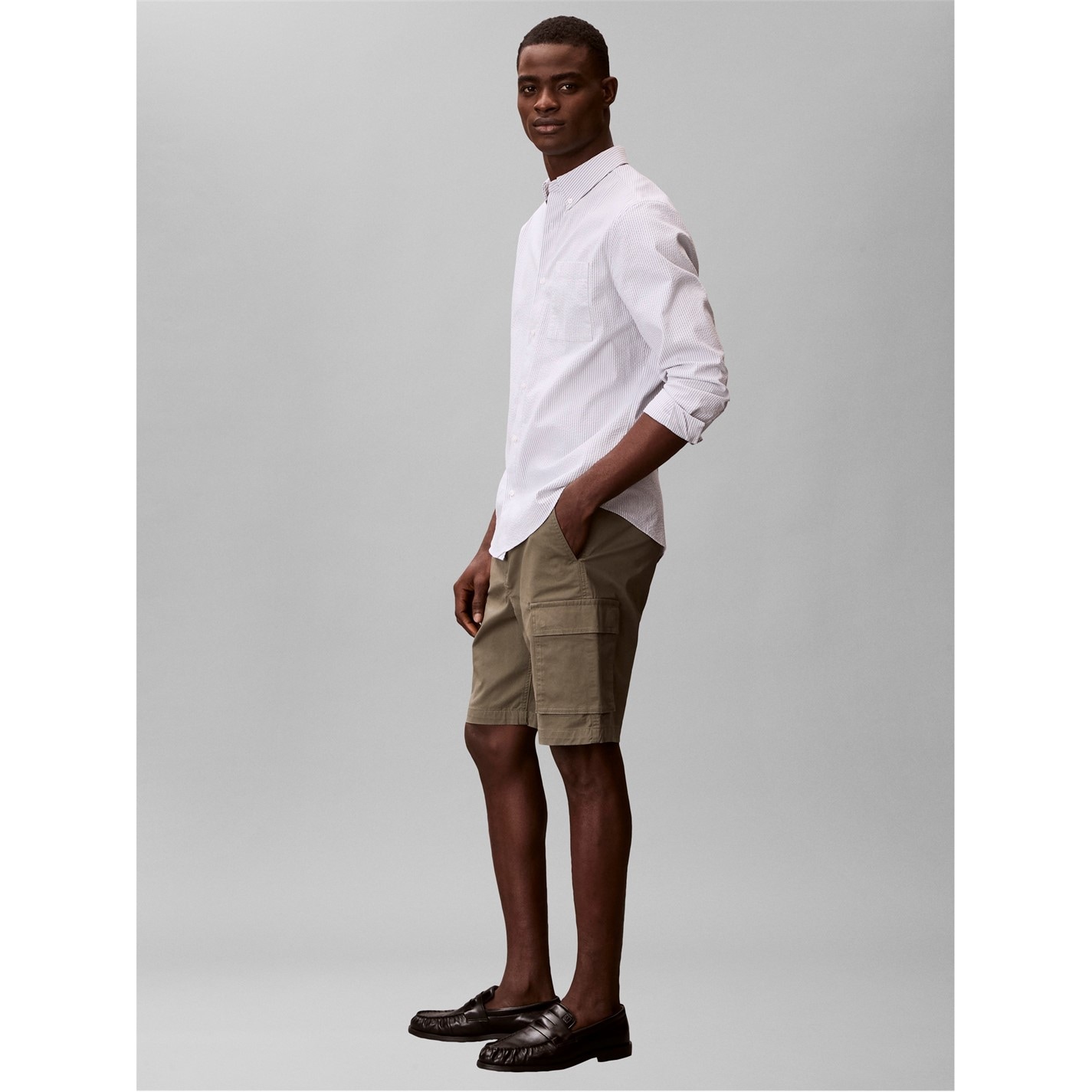 Kraťasy Calvin Klein Jeans Dusty Olive 7300230 Men's Cargo Shorts - 3