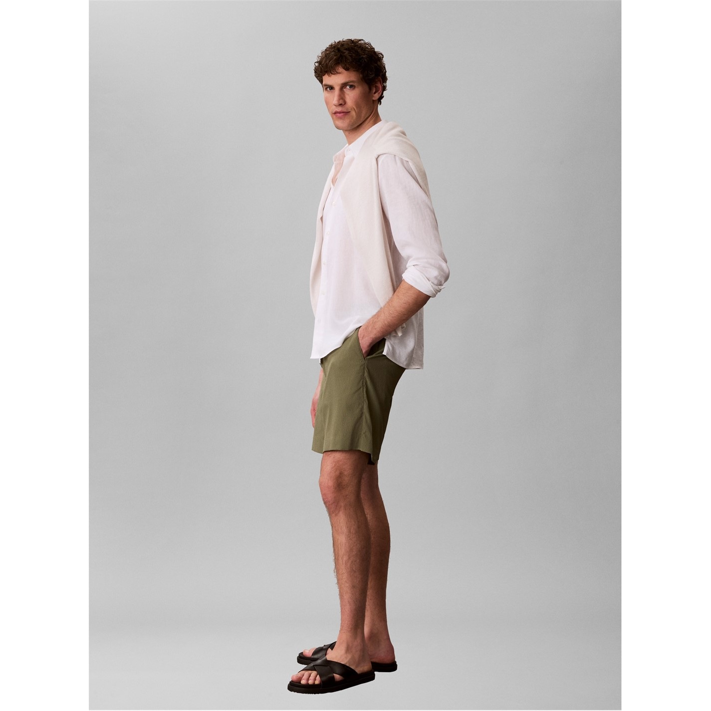 Kraťasy Calvin Klein D Lichen Green 2743763 Men's Chino Shorts - 4