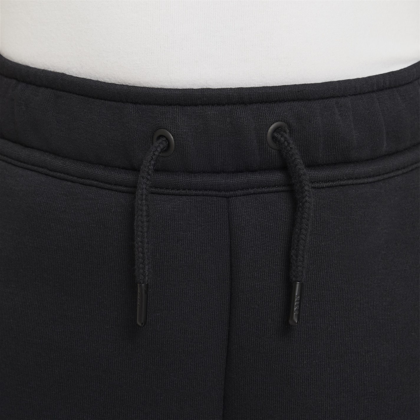 Nike Black 1713756 Tech Fleece Big Kids' (Boys') Shorts - 4