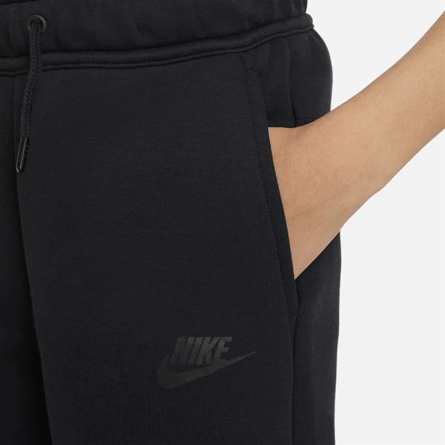 Nike Black 1713756 Tech Fleece Big Kids' (Boys') Shorts - 5