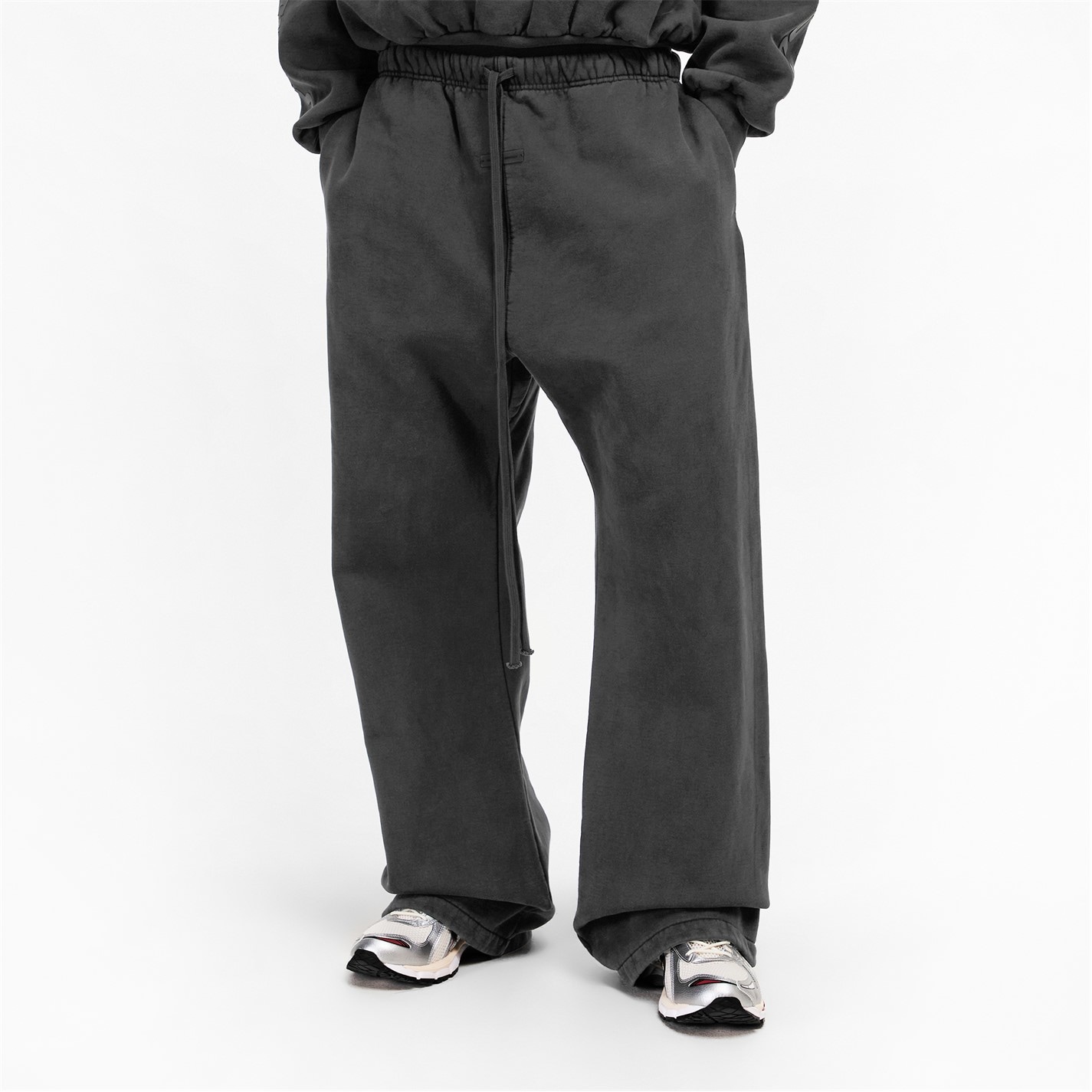 Tepláky FEAR OF GOD ESSENTIALS Vintage Black 308938 FGE Logo Swt Pnt Sn62 - 3