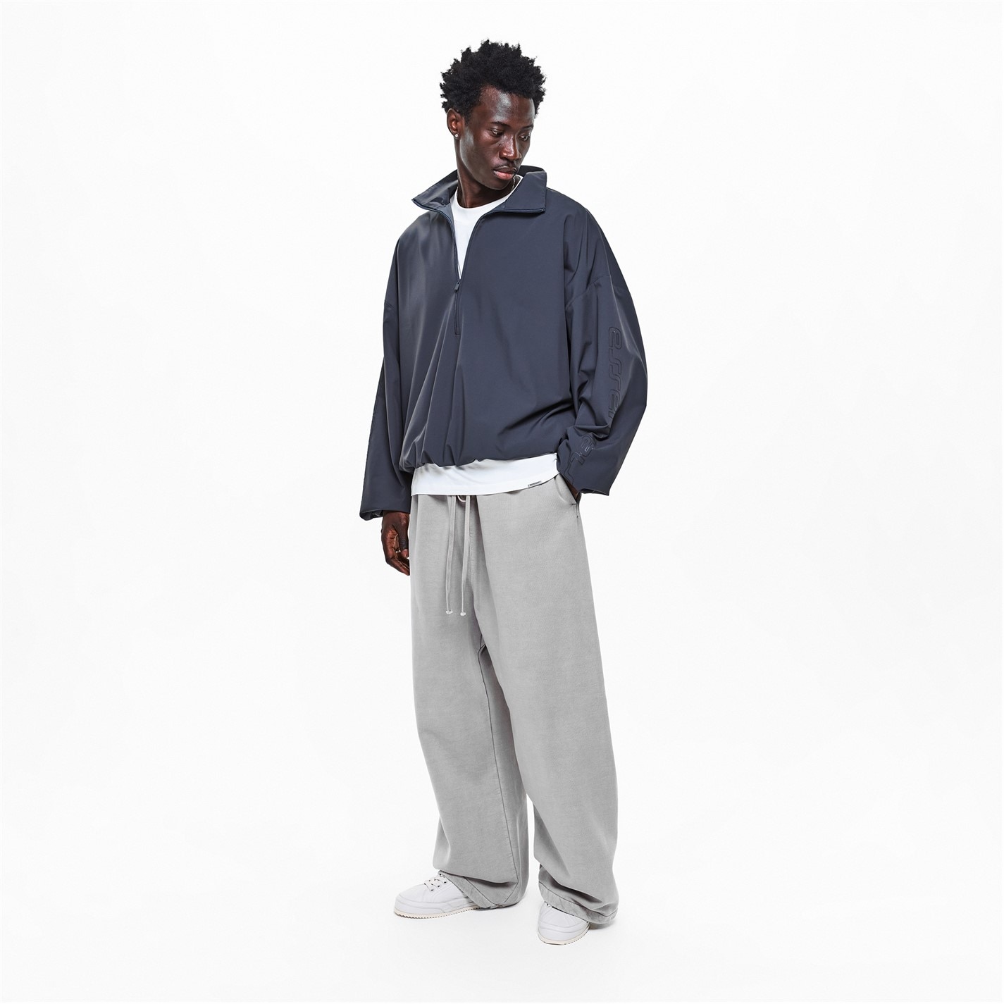 Tepláky FEAR OF GOD ESSENTIALS Smoke Grey 151606 Men's Open Hem Fleece Jogging Bottoms - 6