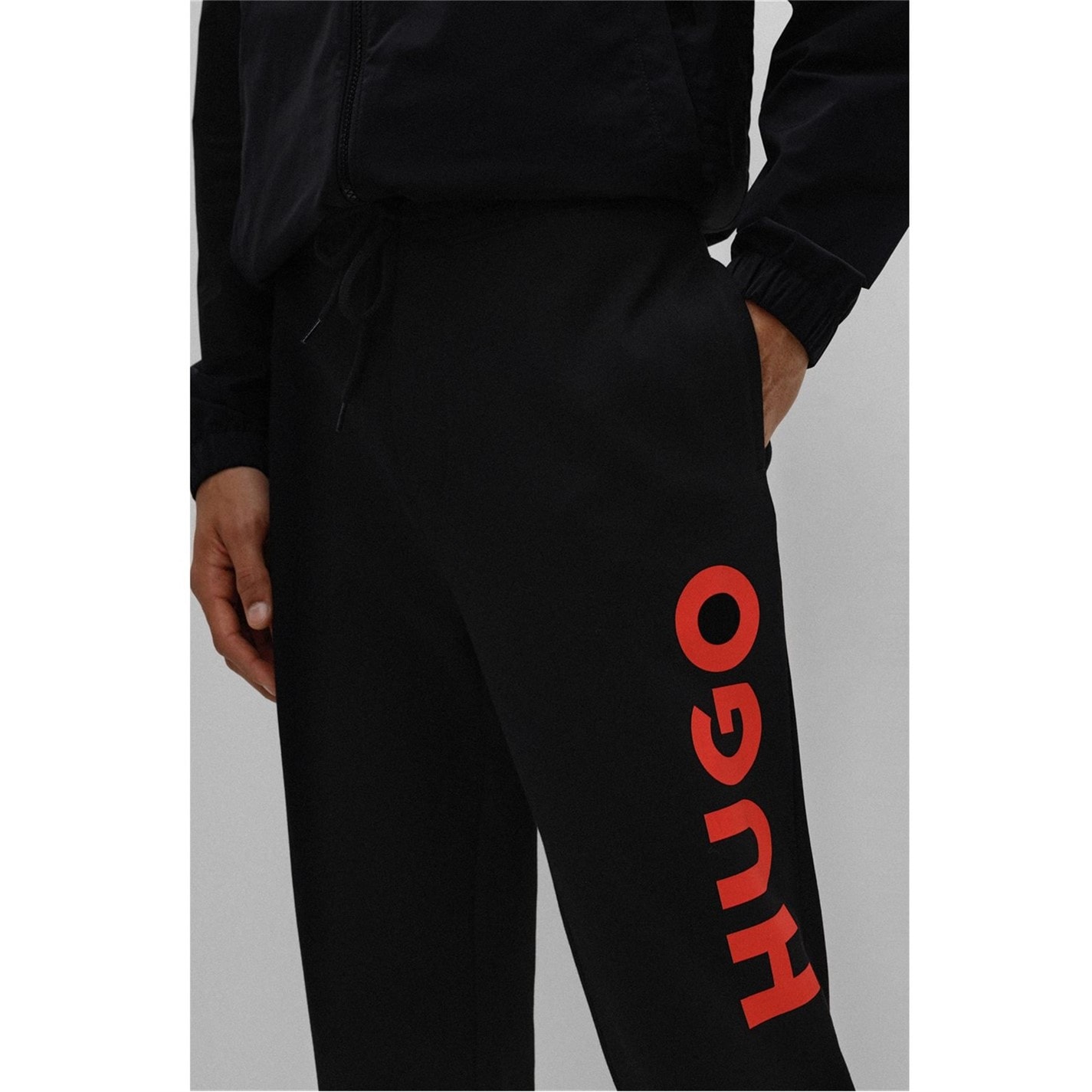 Tepláky Hugo Black 1455435 Men's Dutschi Jersey Joggers - 4