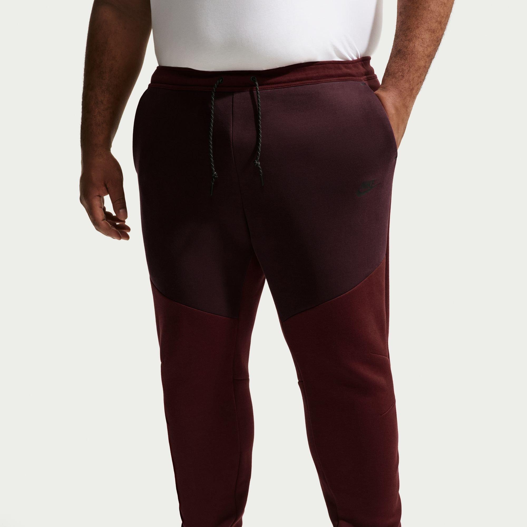 Tepláky Nike Red/Black 6926208 Men's Tech Fleece Jogging Bottoms - 6
