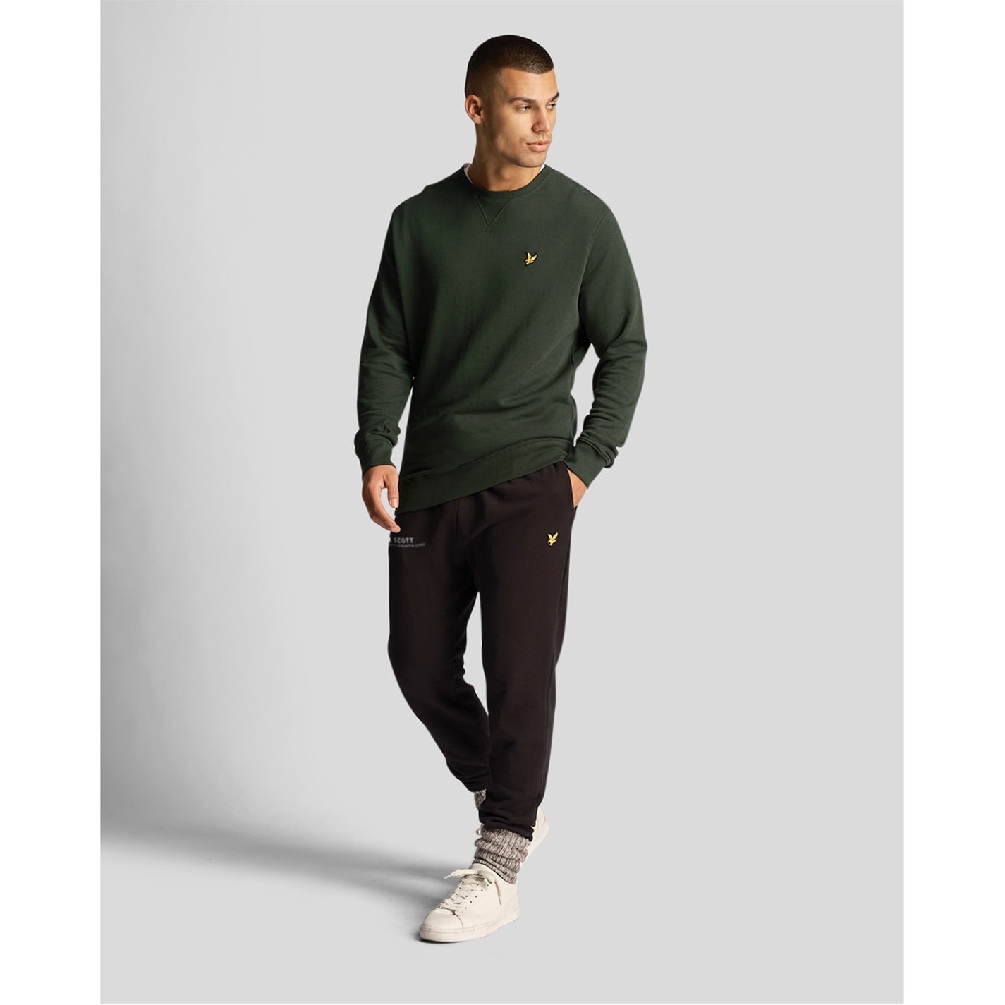 Tepláky Lyle and Scott Jet Black Z865 5872706 Men's Logo Closed Hem Fleece Joggers - 4
