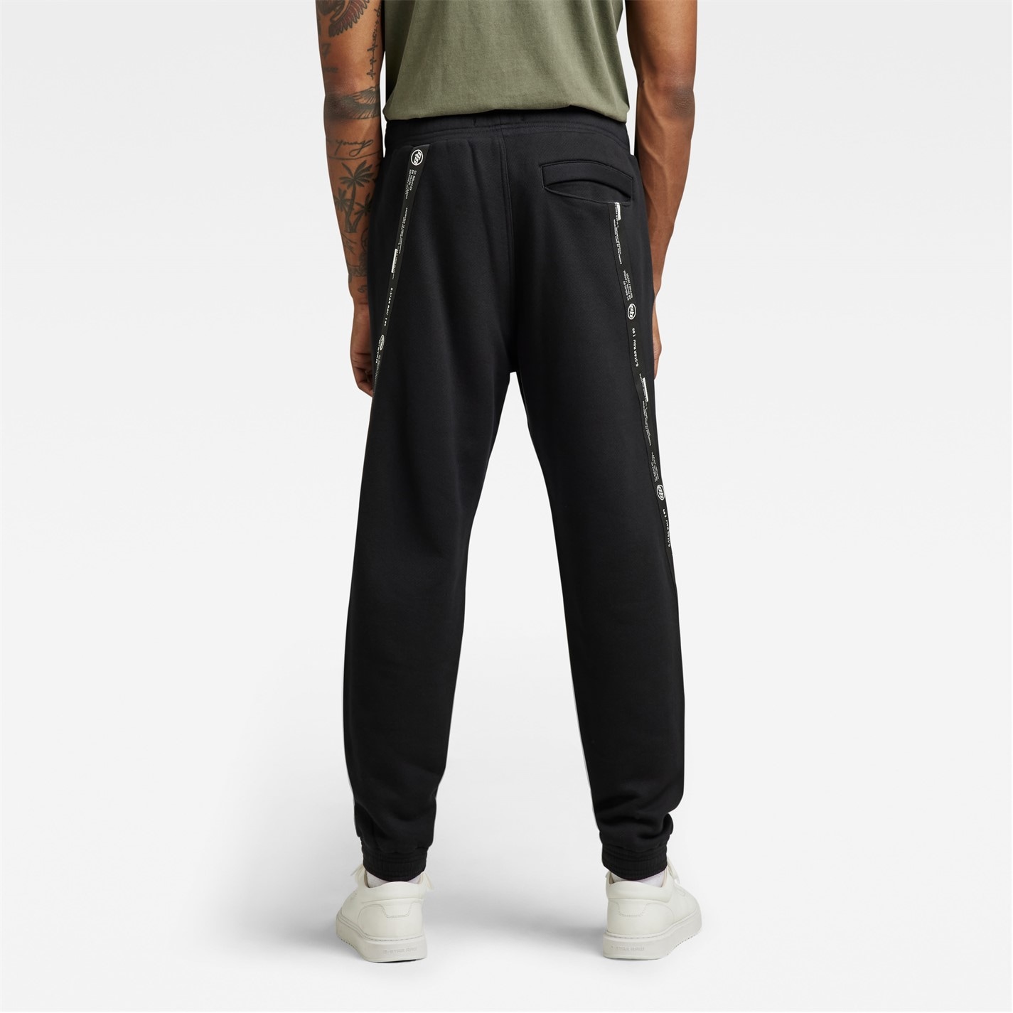 Tepláky G Star Dk Black 7524008 Men's Logo Tape Closed Cuff Fleece Joggers - 3